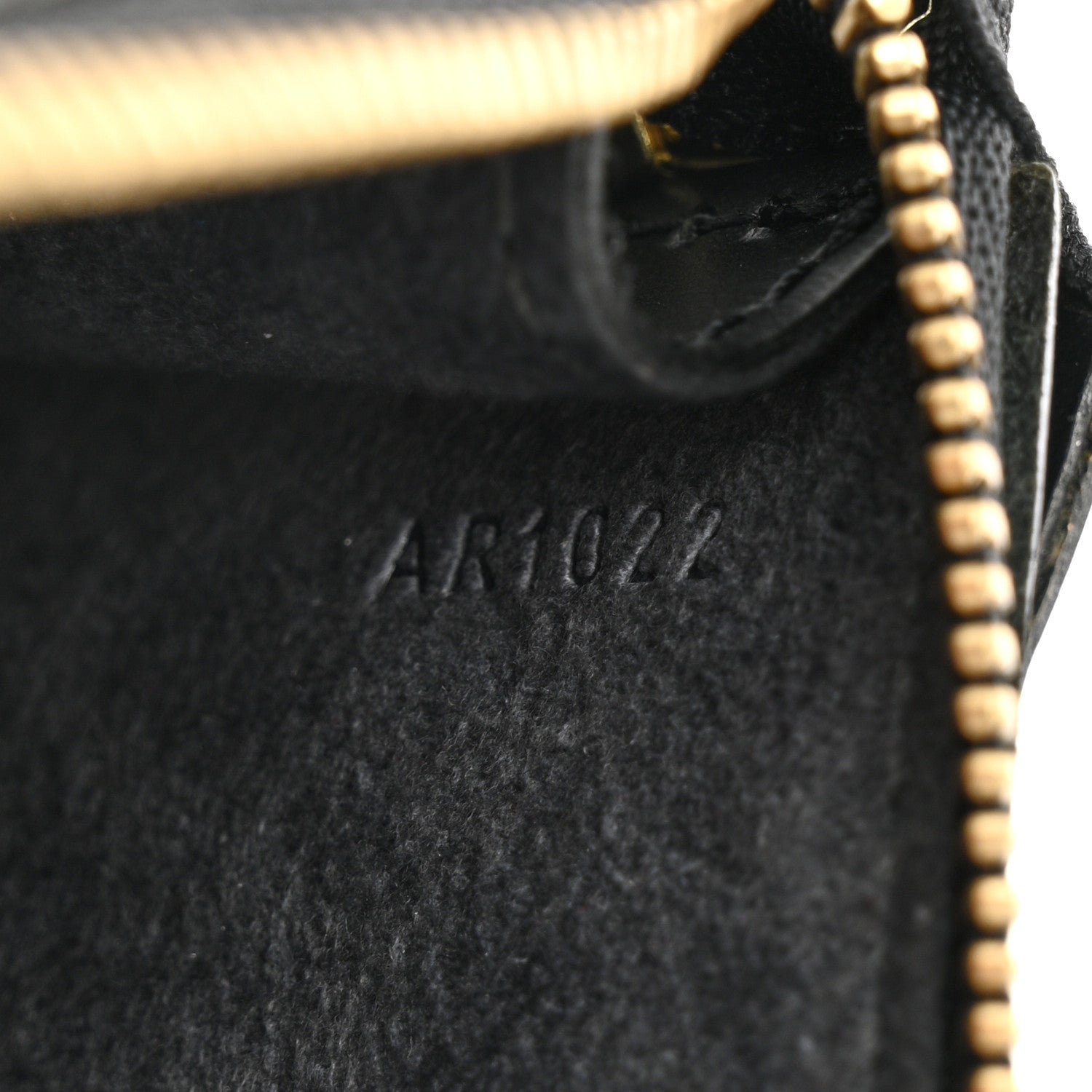 Epi Pochette Accessories 24 Black