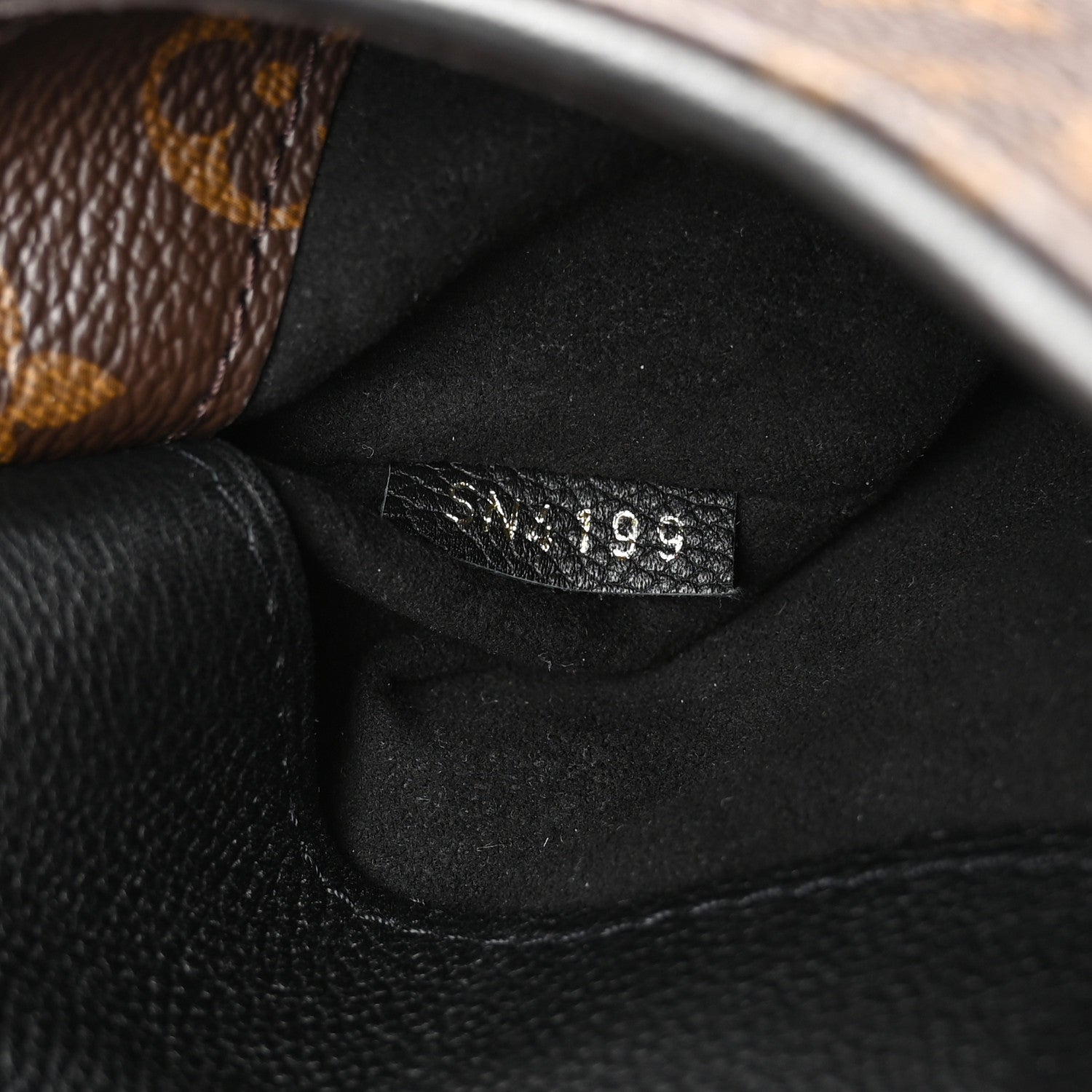 Monogram Pallas Full BB Black