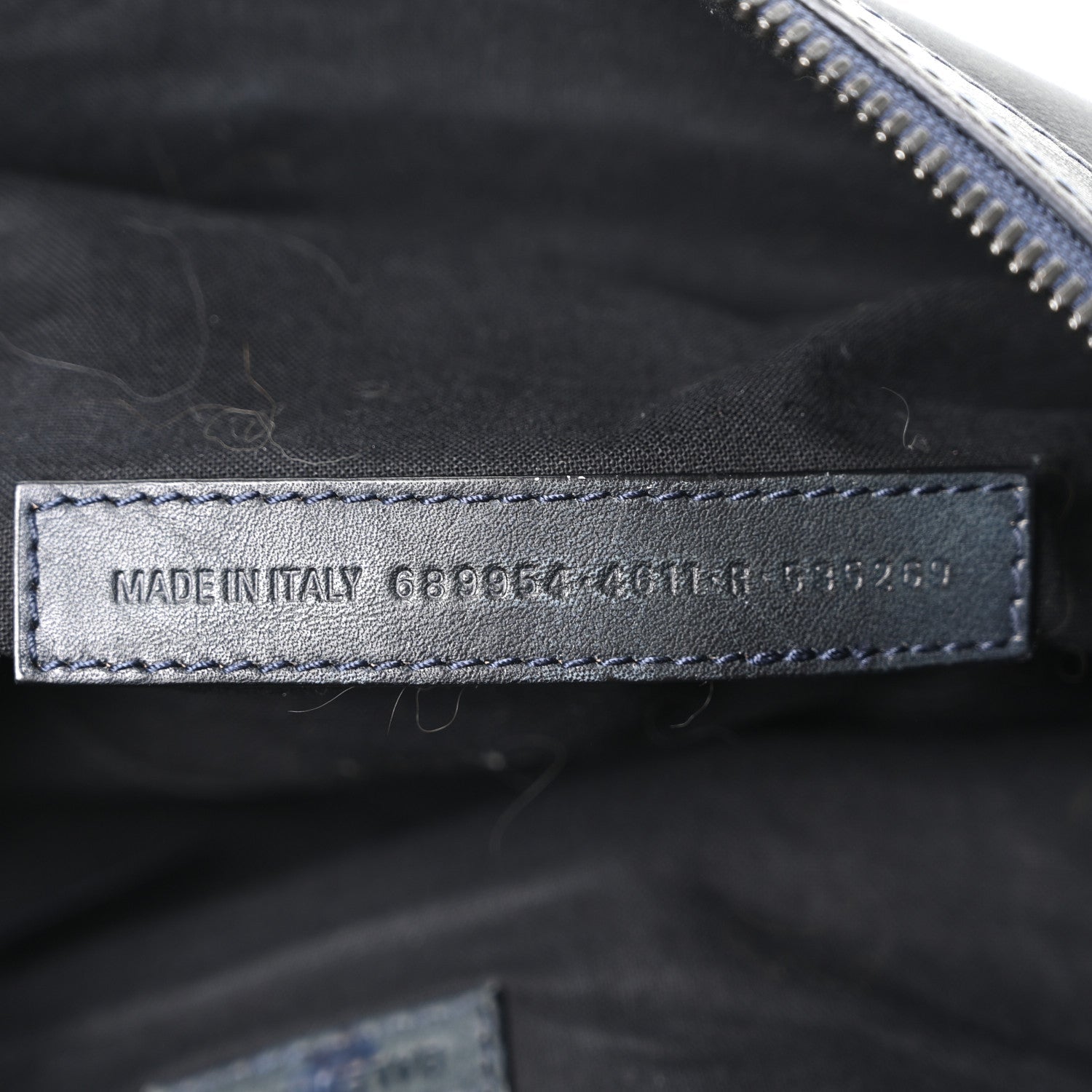 Used Calfskin Silver Hardware Small Neo Classic City Navy