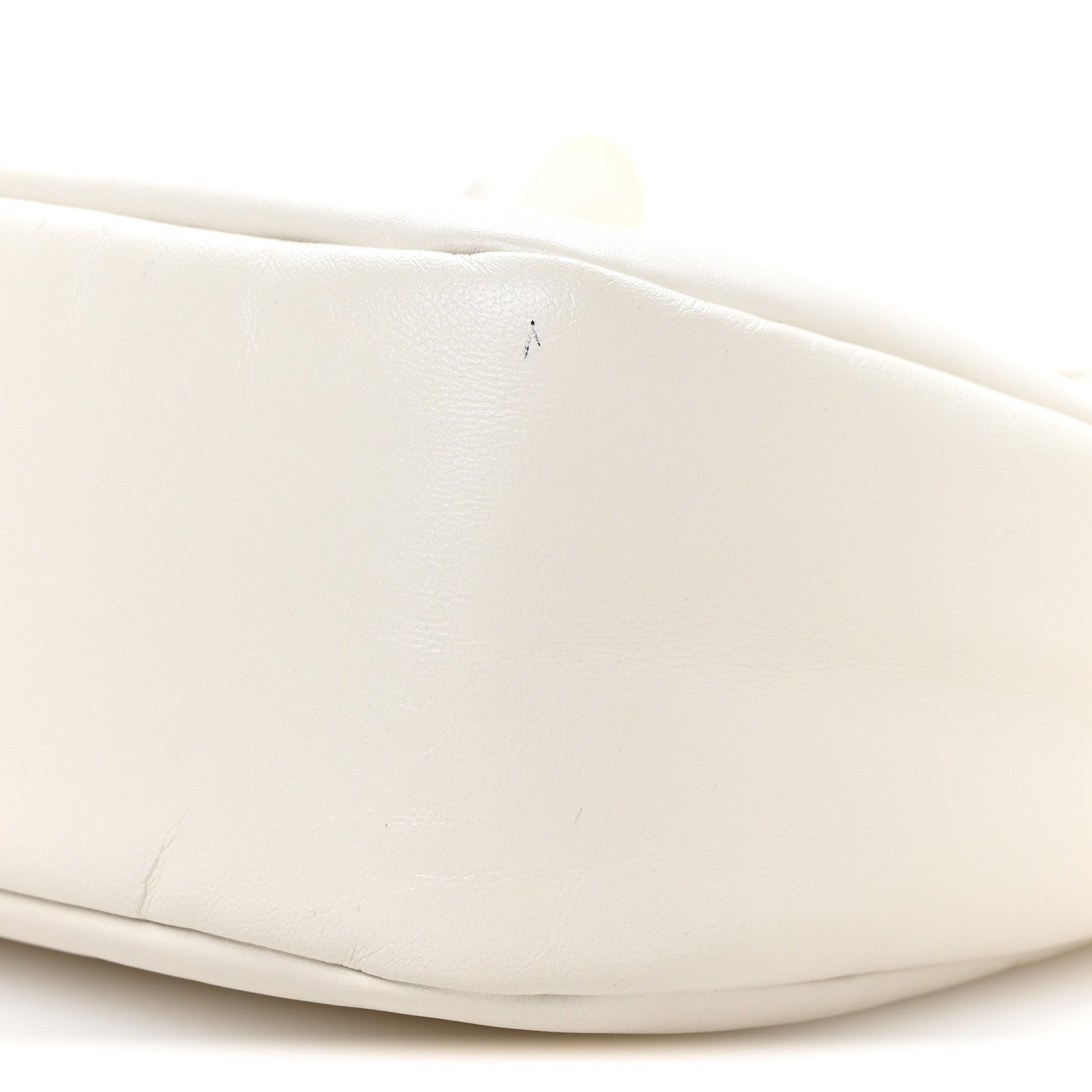 Nappa Soft Padded Re-Edition 2005 Shoulder Bag White