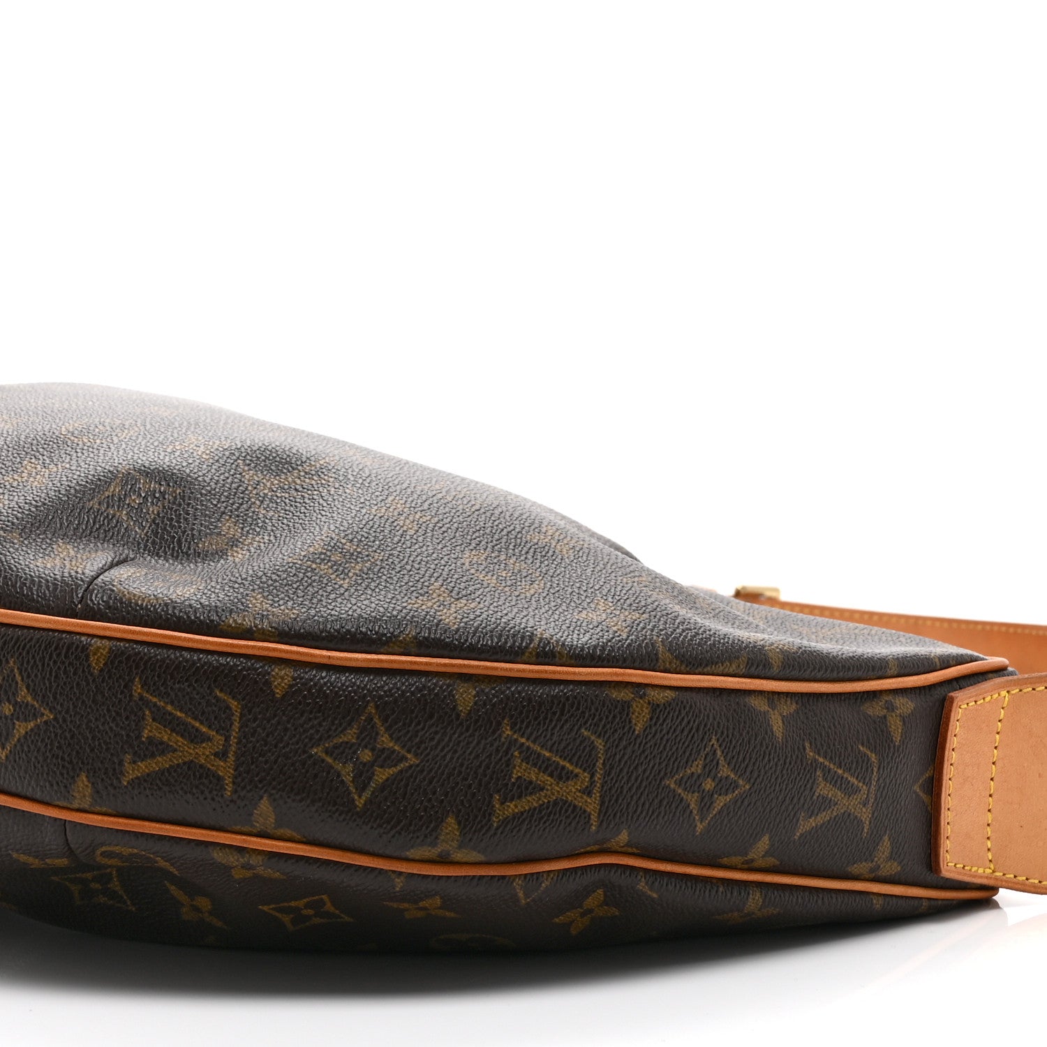 Monogram Croissant GM