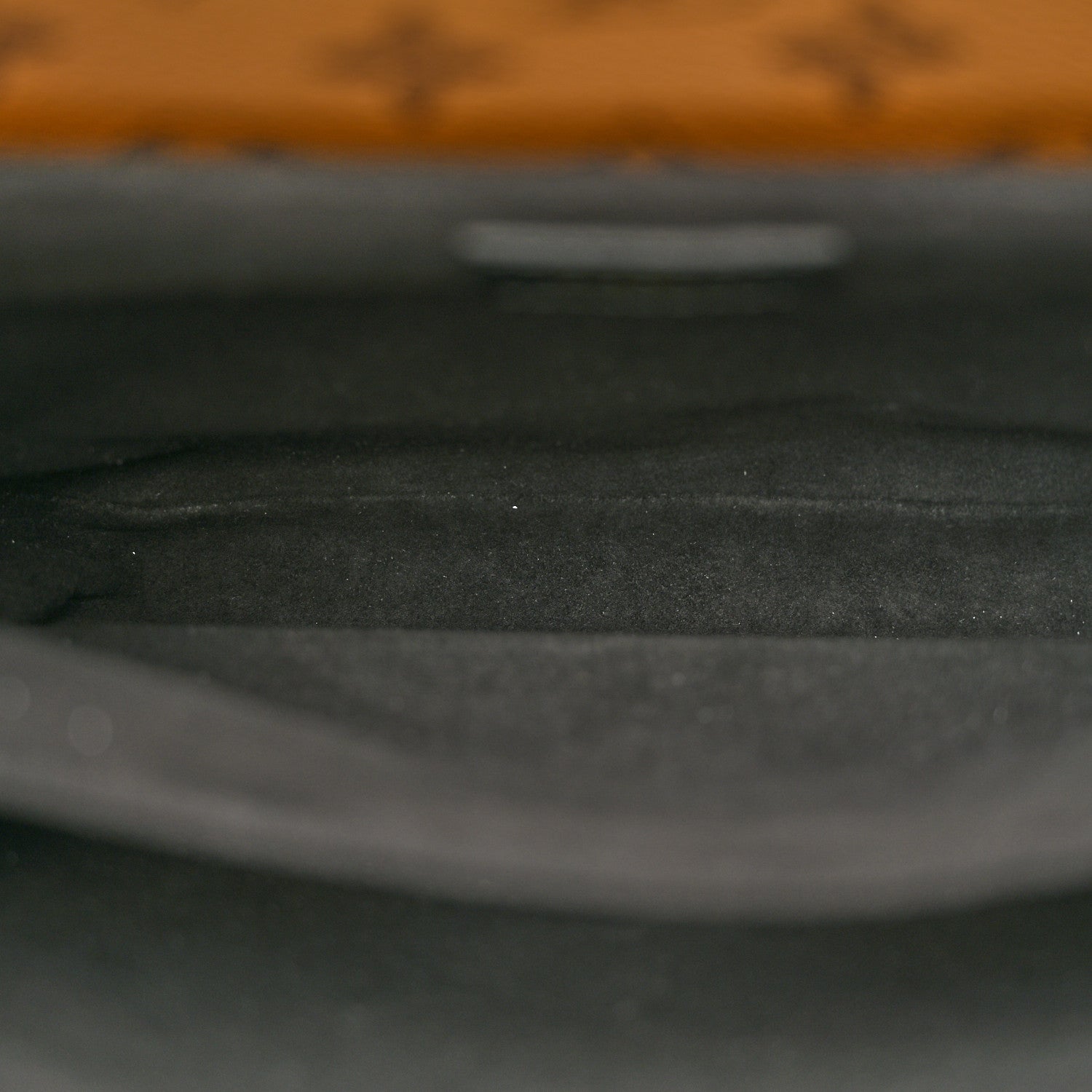 Reverse Monogram Pochette Metis