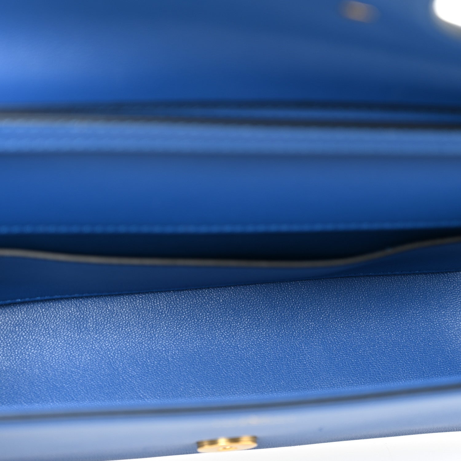 Calfskin Vlogo Loco Shoulder Bag Riverside Blue