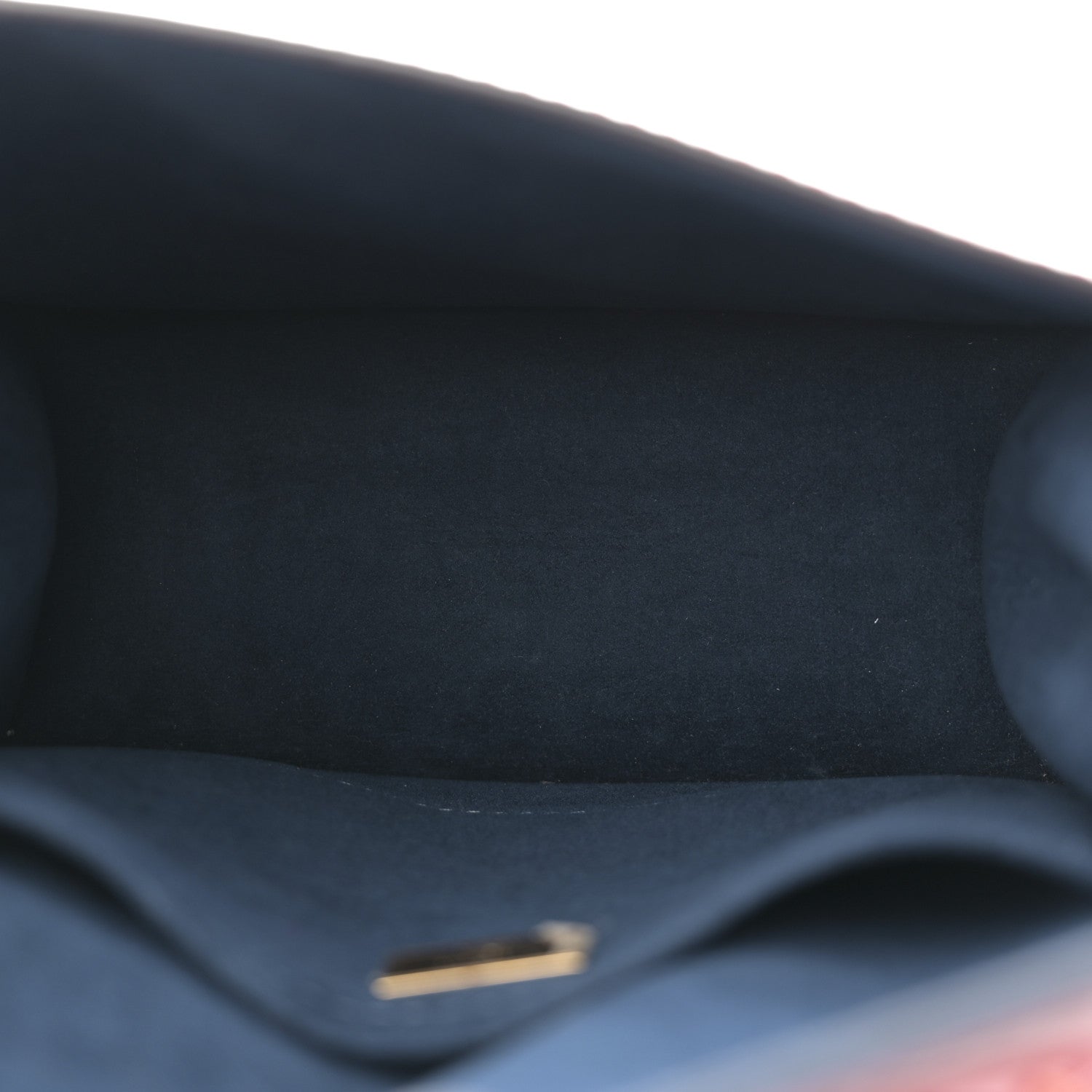 Vernis Epi Monogram Spring Street Scarlet