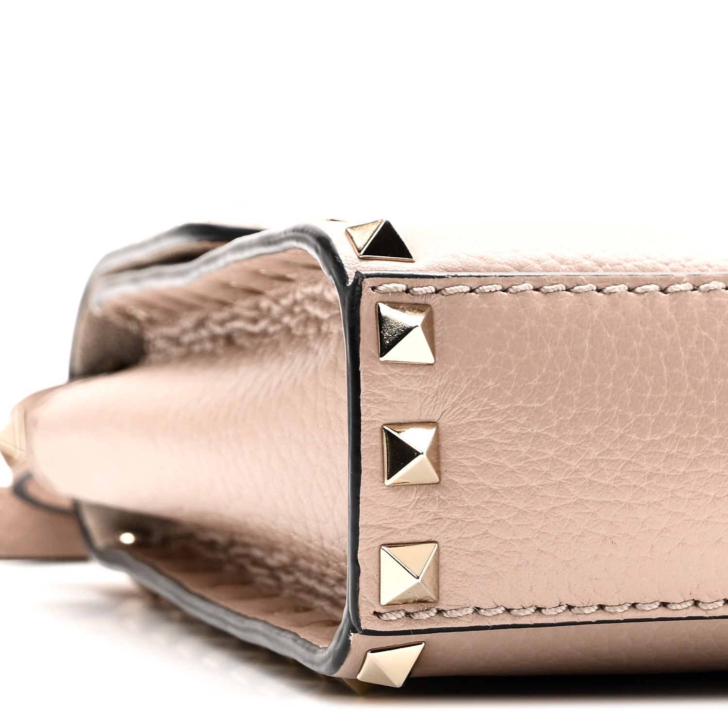 Pebbled Calfskin Medium Rockstud Flip Lock Crossbody Bag Poudre