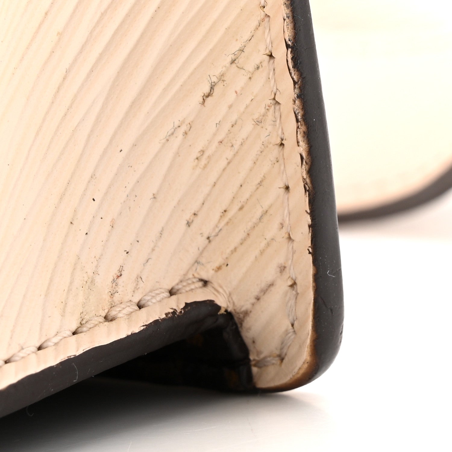 Vernis Epi Monogram Spring Street Rose Ballerine