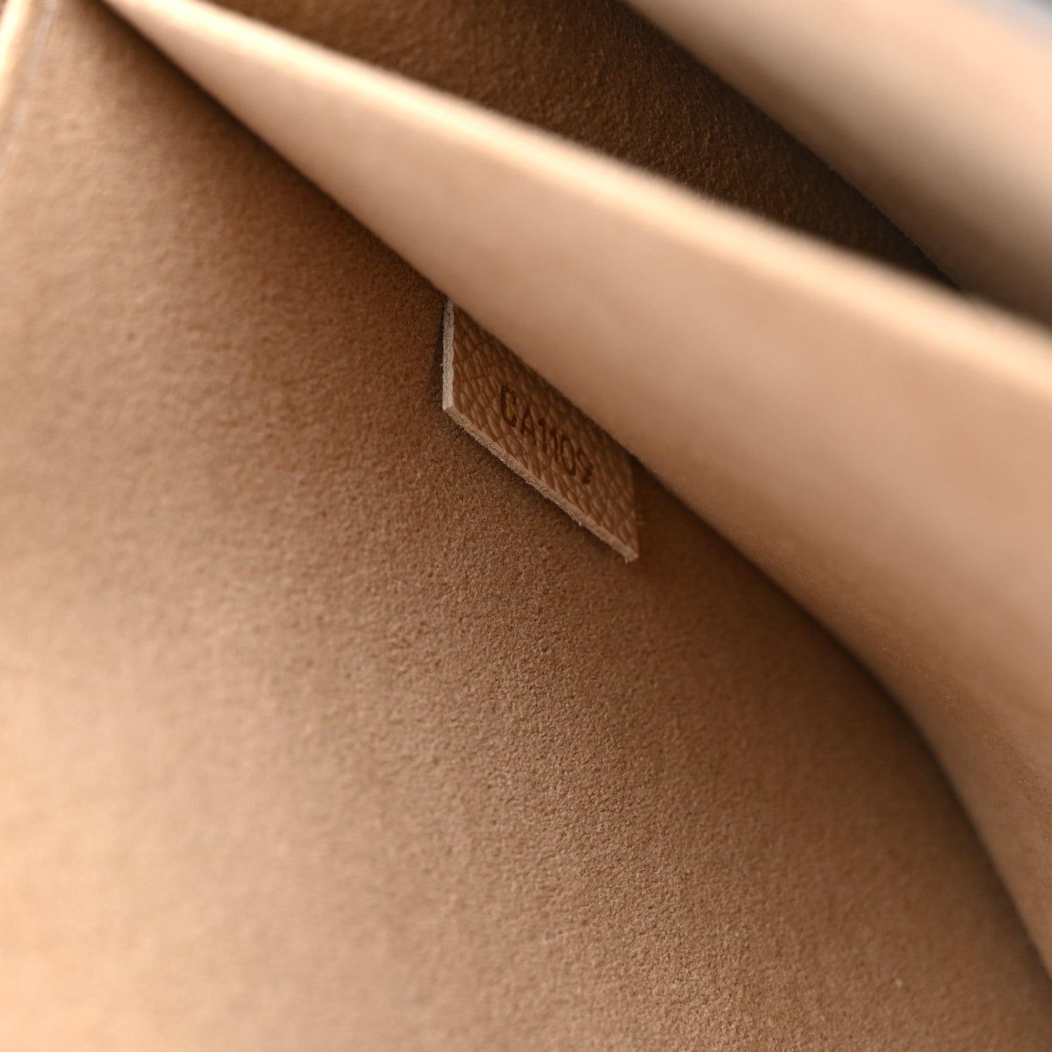 Monogram Vaugirard Creme