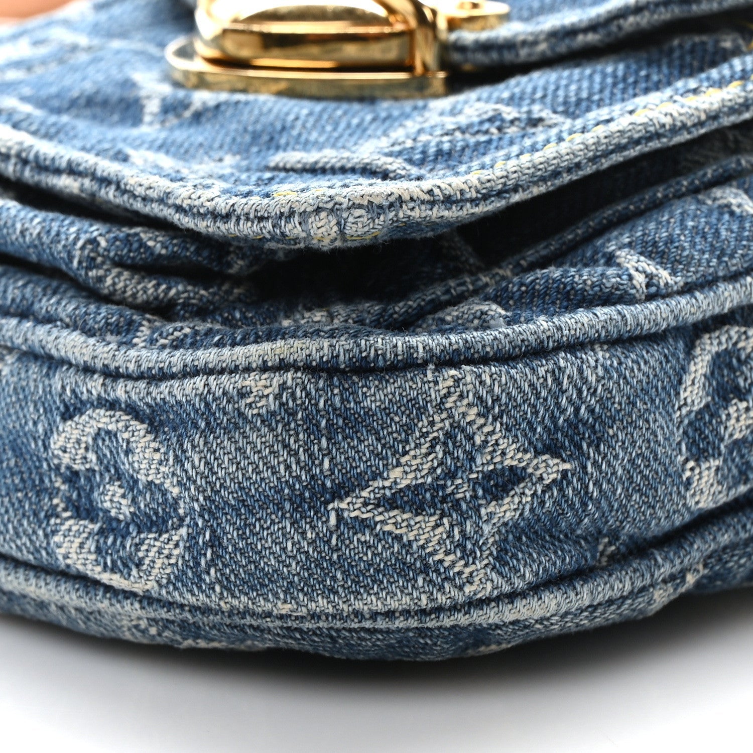 Denim Fairfax Pochette Blue