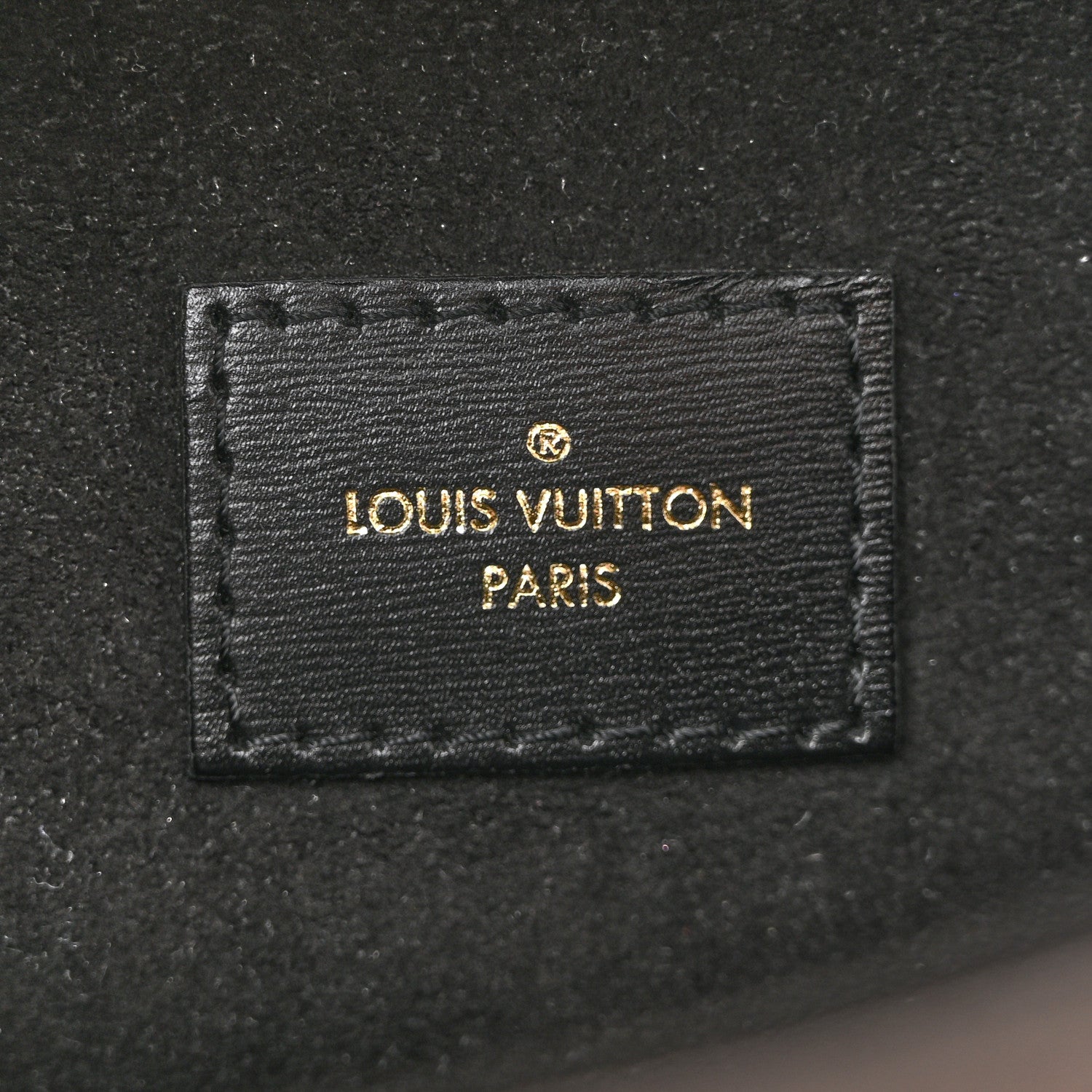 Reverse Monogram Pochette Metis