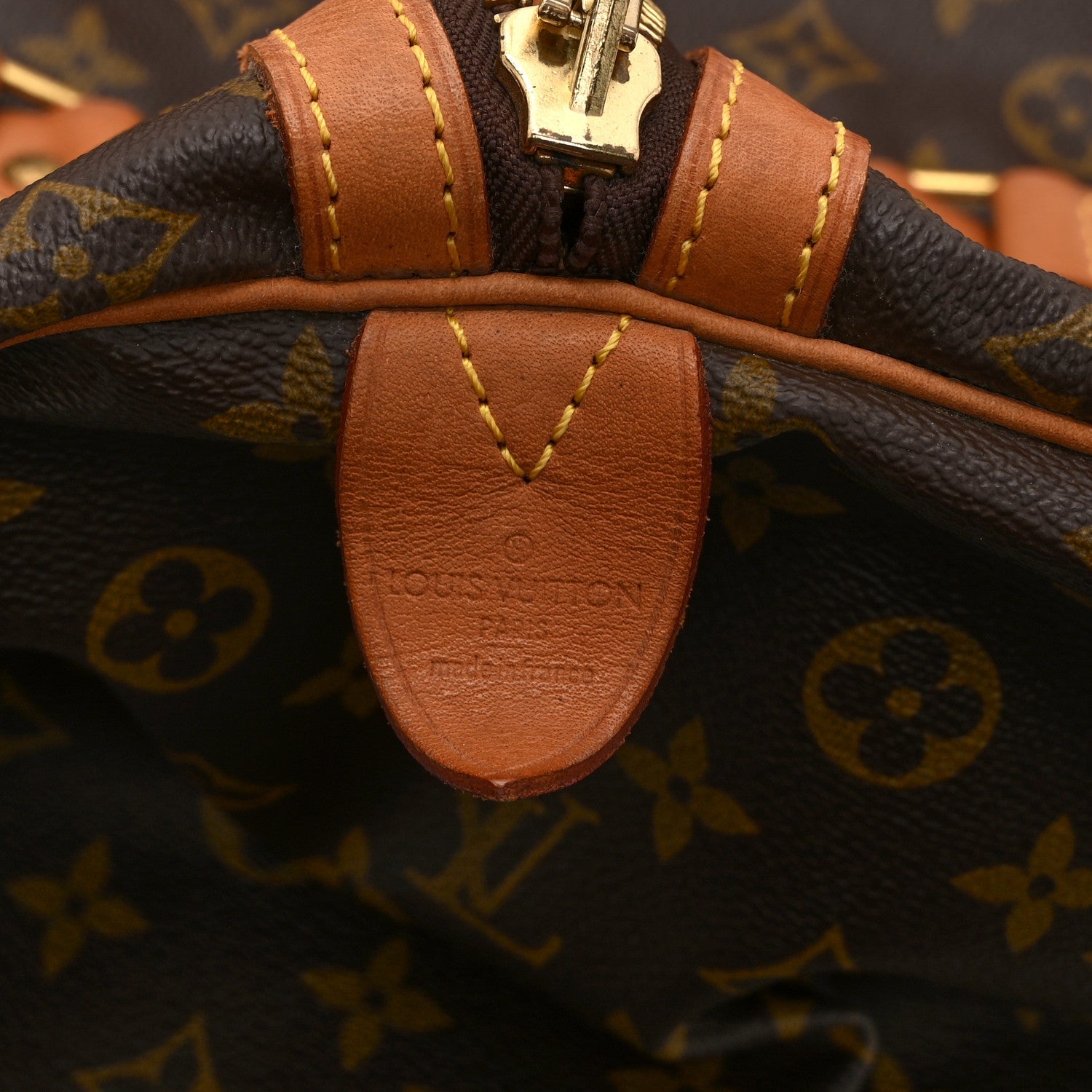 Monogram Sac Souple 55