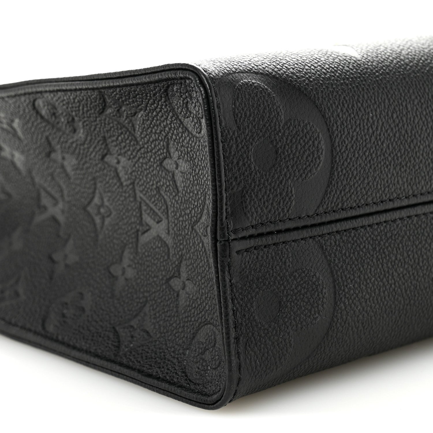 Empreinte Monogram Giant Onthego PM Black