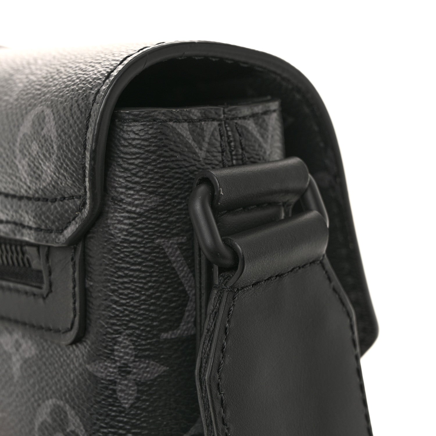 Monogram Eclipse S-Cape Messenger