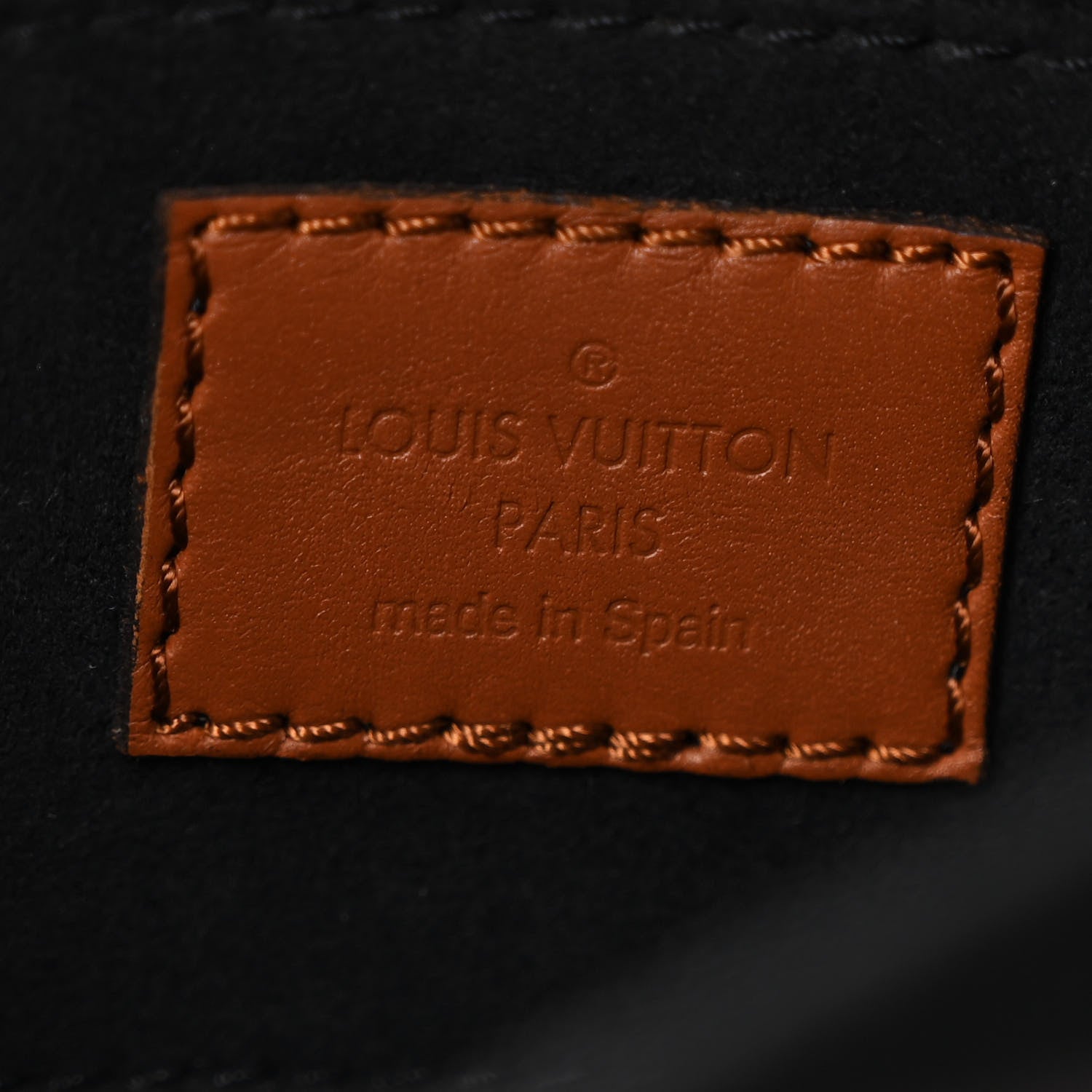 Reverse Monogram Dauphine Mini