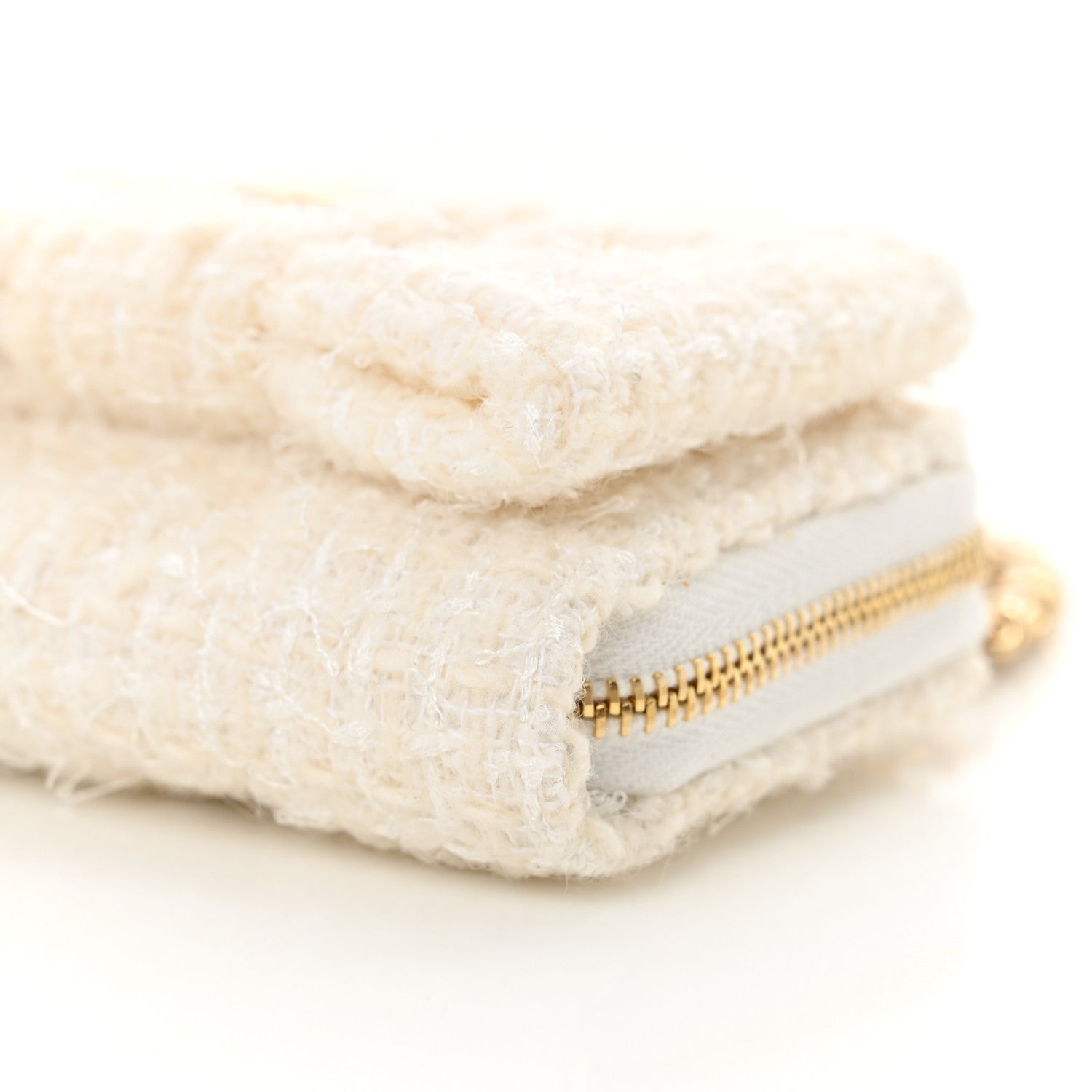 Tweed Quilted Bow Flap Card Holder On Chain White