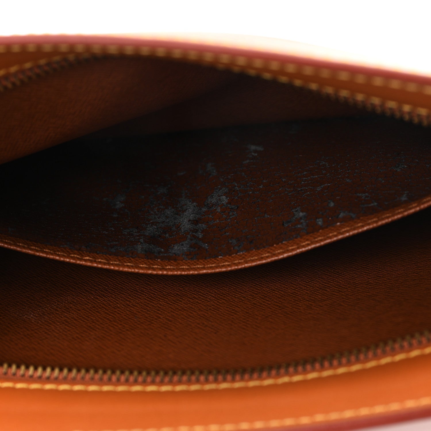 Epi Pochette Homme Clutch Cipango