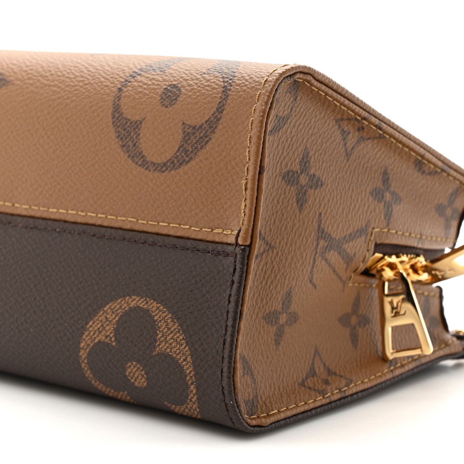 Reverse Monogram Giant OnTheGo East West