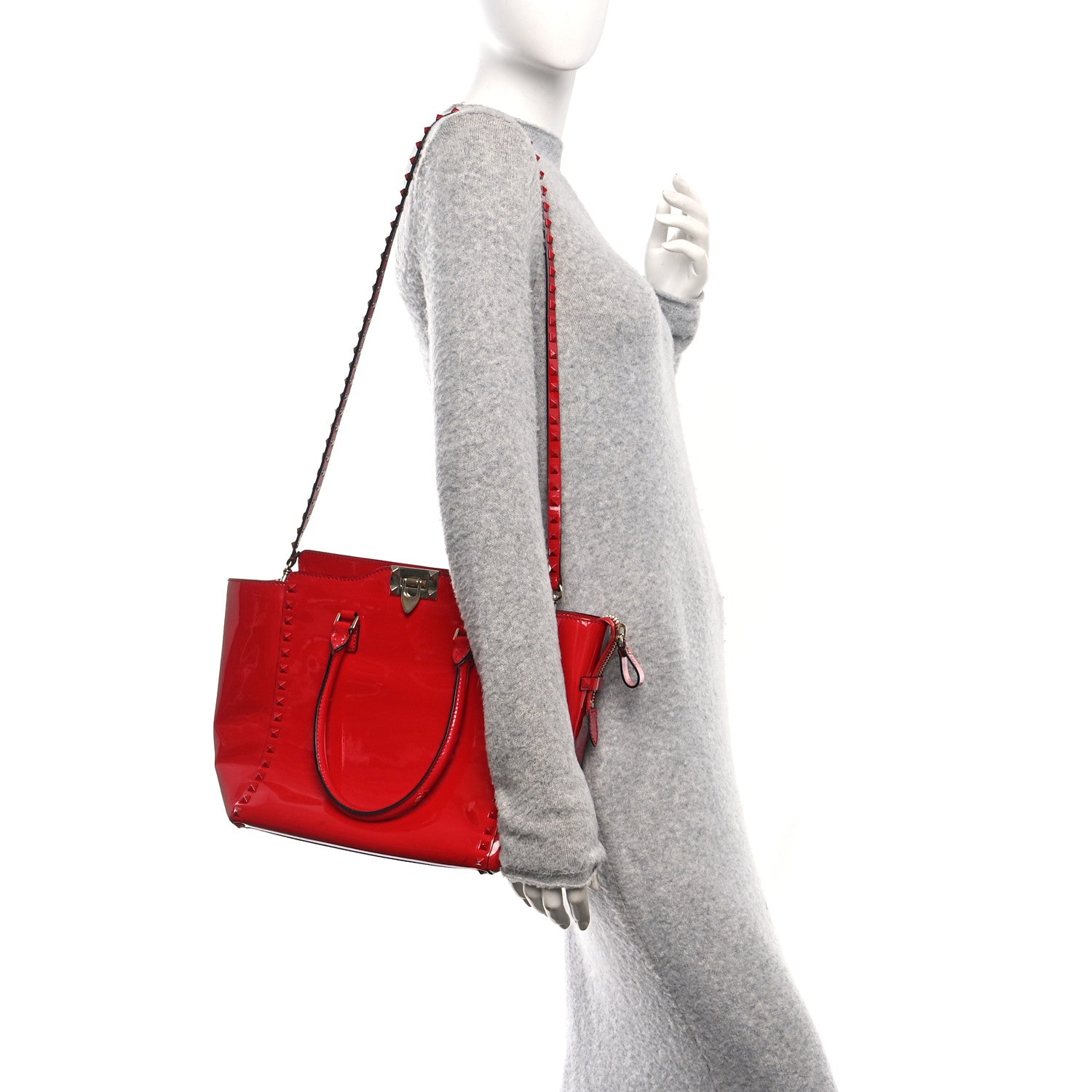 Patent Monochrome Rockstud Double Handle Tote Rosso Valentino
