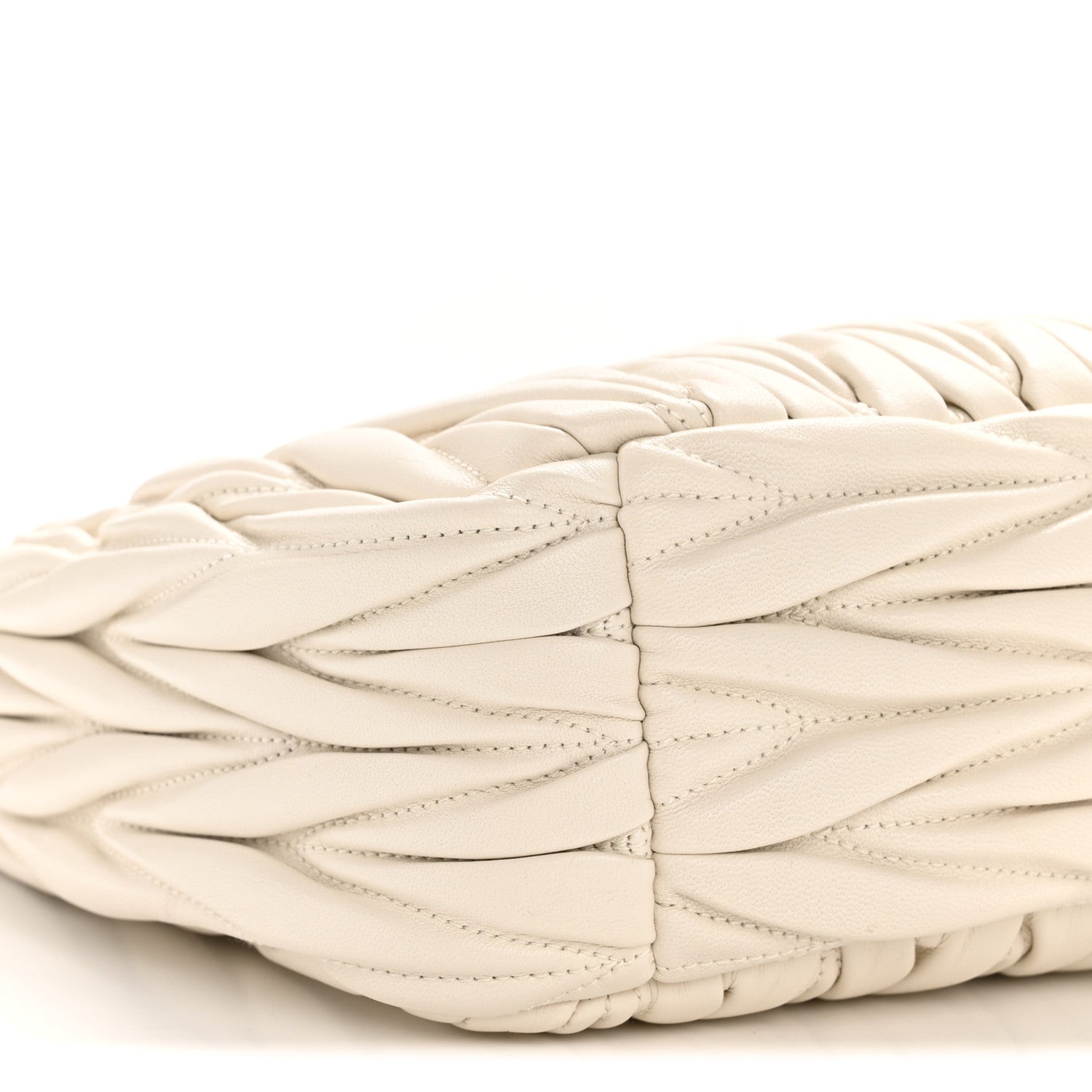 Nappa Matelasse Regular Wander Hobo White