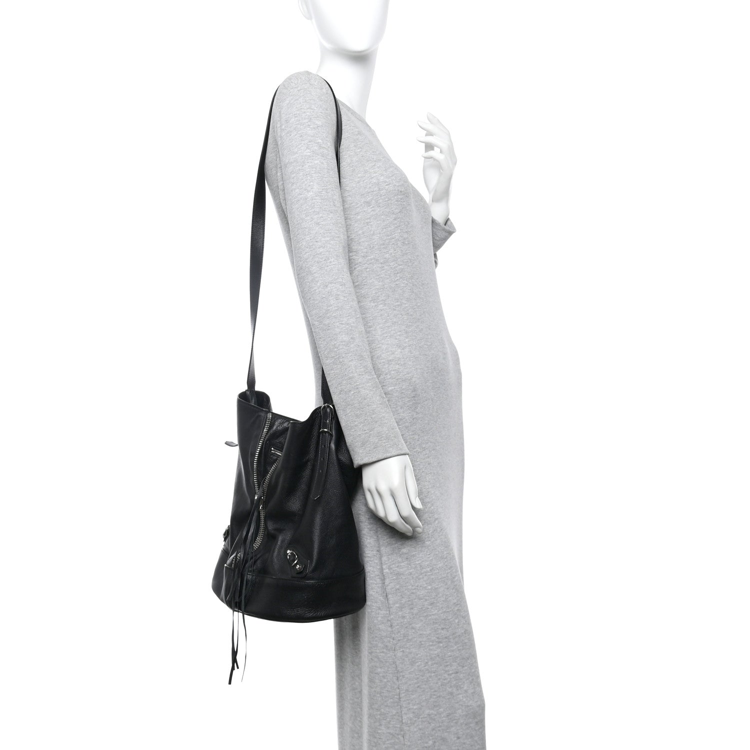 Veau Papier Classic Hardware Drop Bucket Bag Black