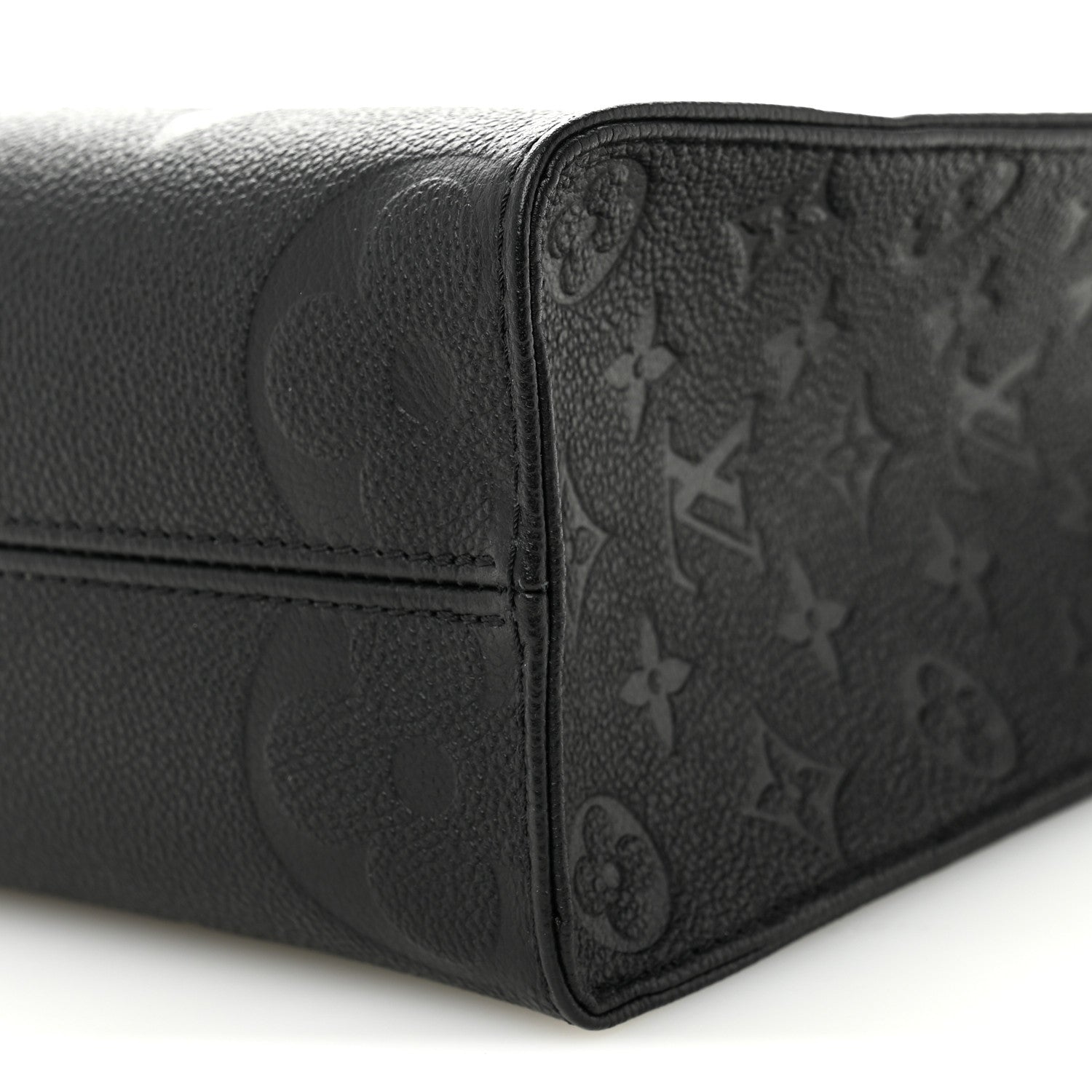 Empreinte Monogram Giant Onthego PM Black