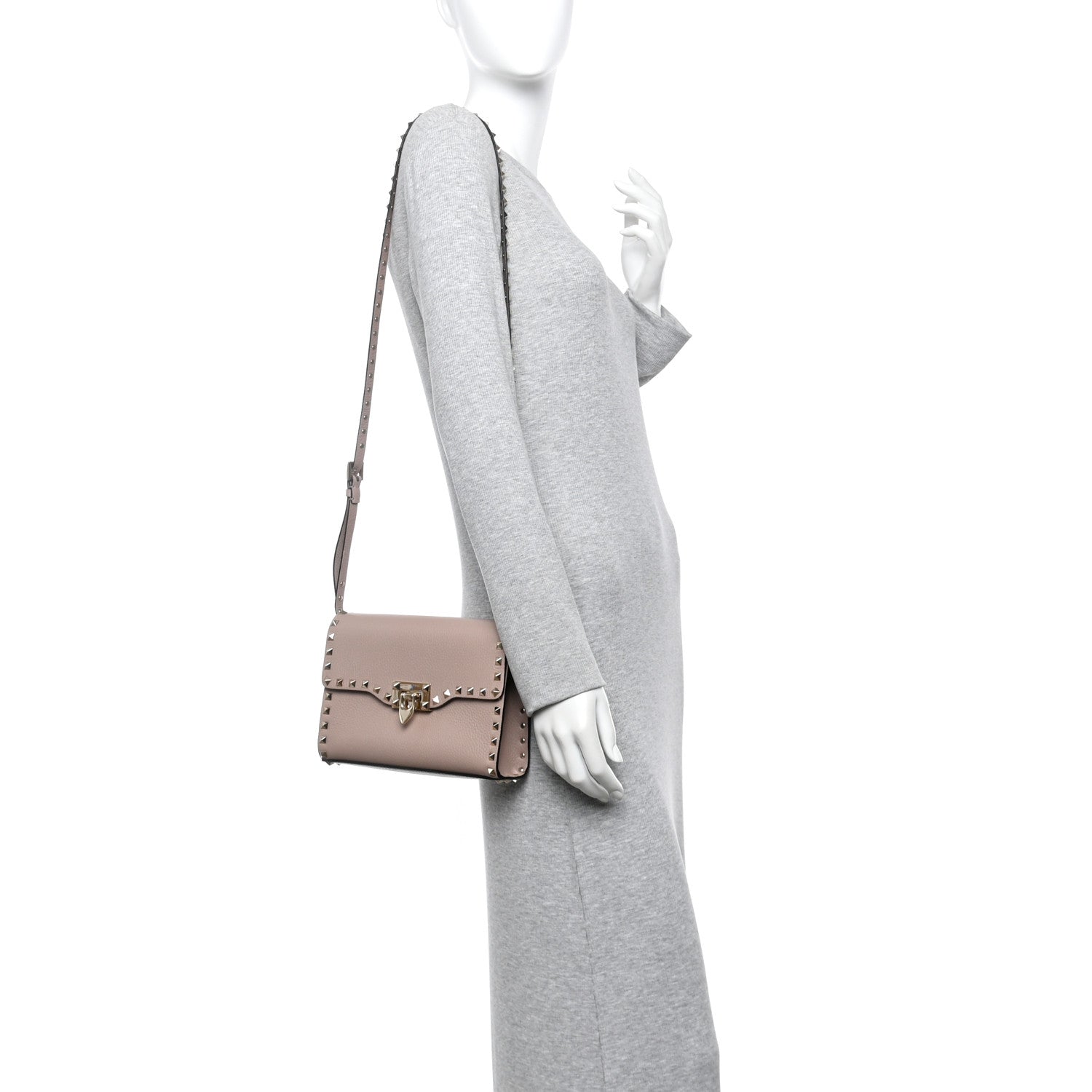 Pebbled Calfskin Medium Rockstud Flip Lock Crossbody Bag Poudre