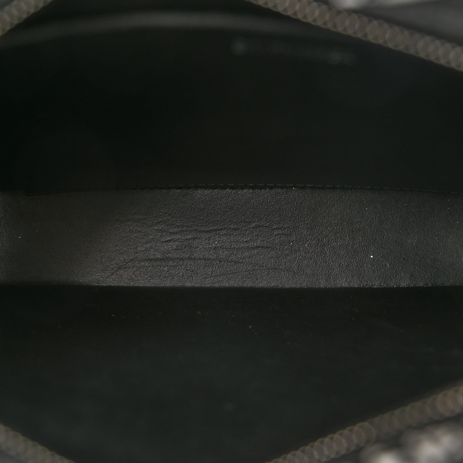 Calfskin Everyday Logo Print S Camera Bag Black