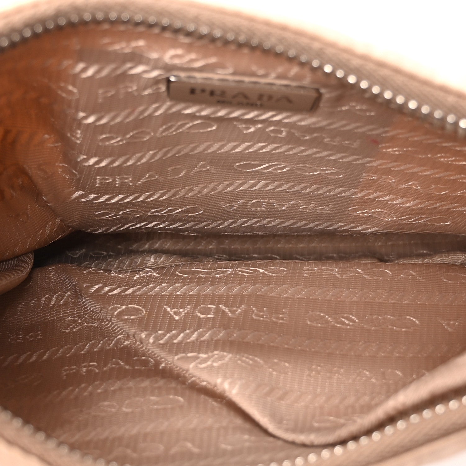 Nylon Re-Edition 2005 Shoulder Bag Cammeo