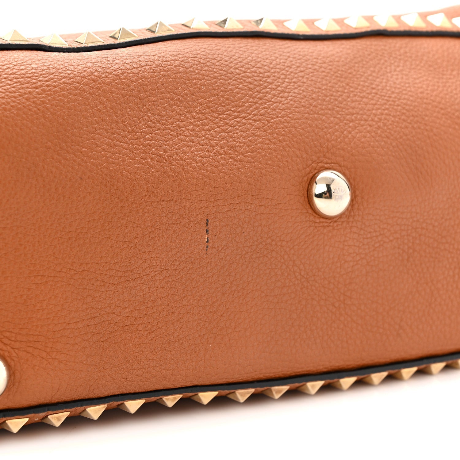 Pebbled Calfskin Medium Rockstud Tote Light Cuir