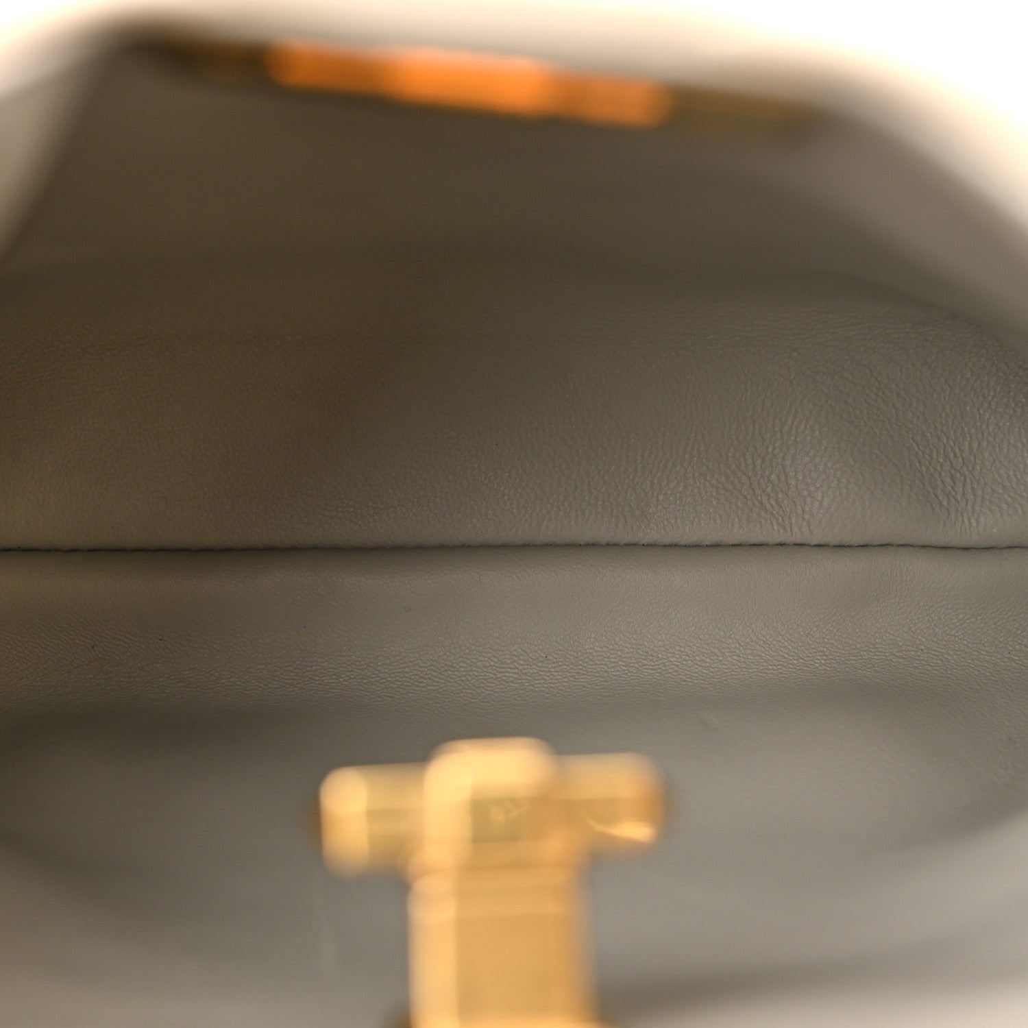 Nappa Small Roman Stud The Handle Bag Ivory