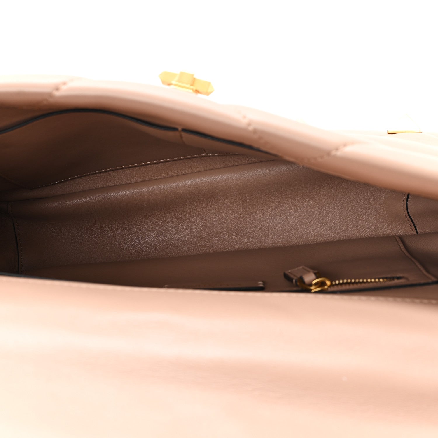 Nappa Large Roman Stud Shoulder Bag Rose Cannelle