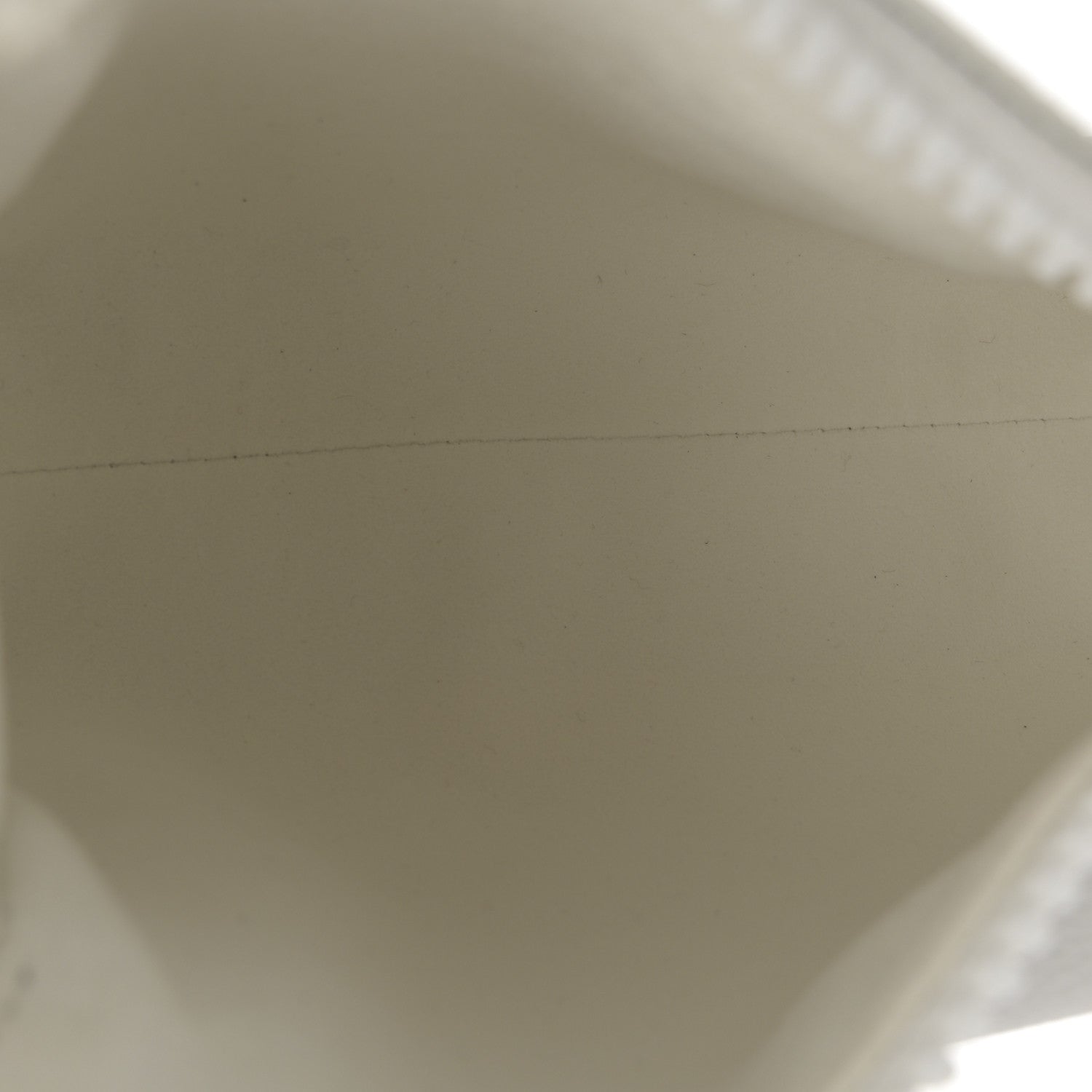 Calfskin Side Trunk PM Off White