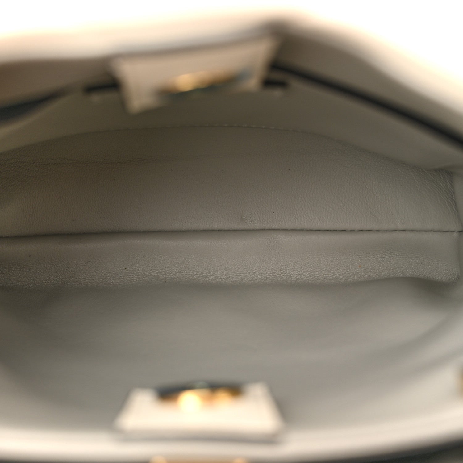 Nappa Small Roman Stud The Handle Bag Ivory