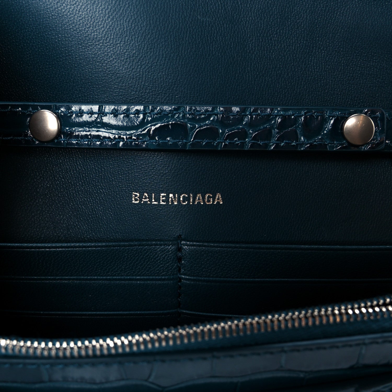 Shiny Calfskin Crocodile Embossed Hourglass Chain Bag Forest Green