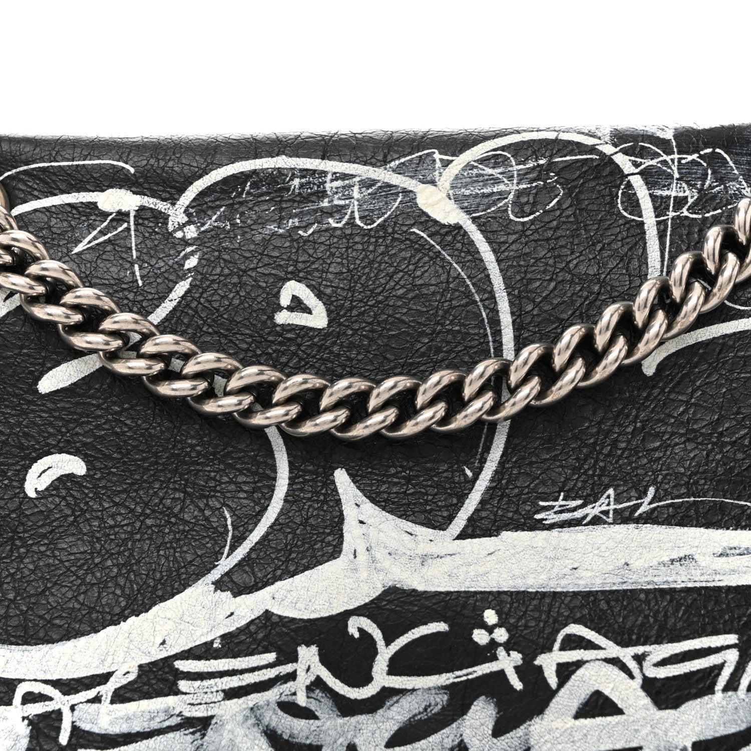 Agneau Arena Graffiti Medium Crush Chain Bag Black White