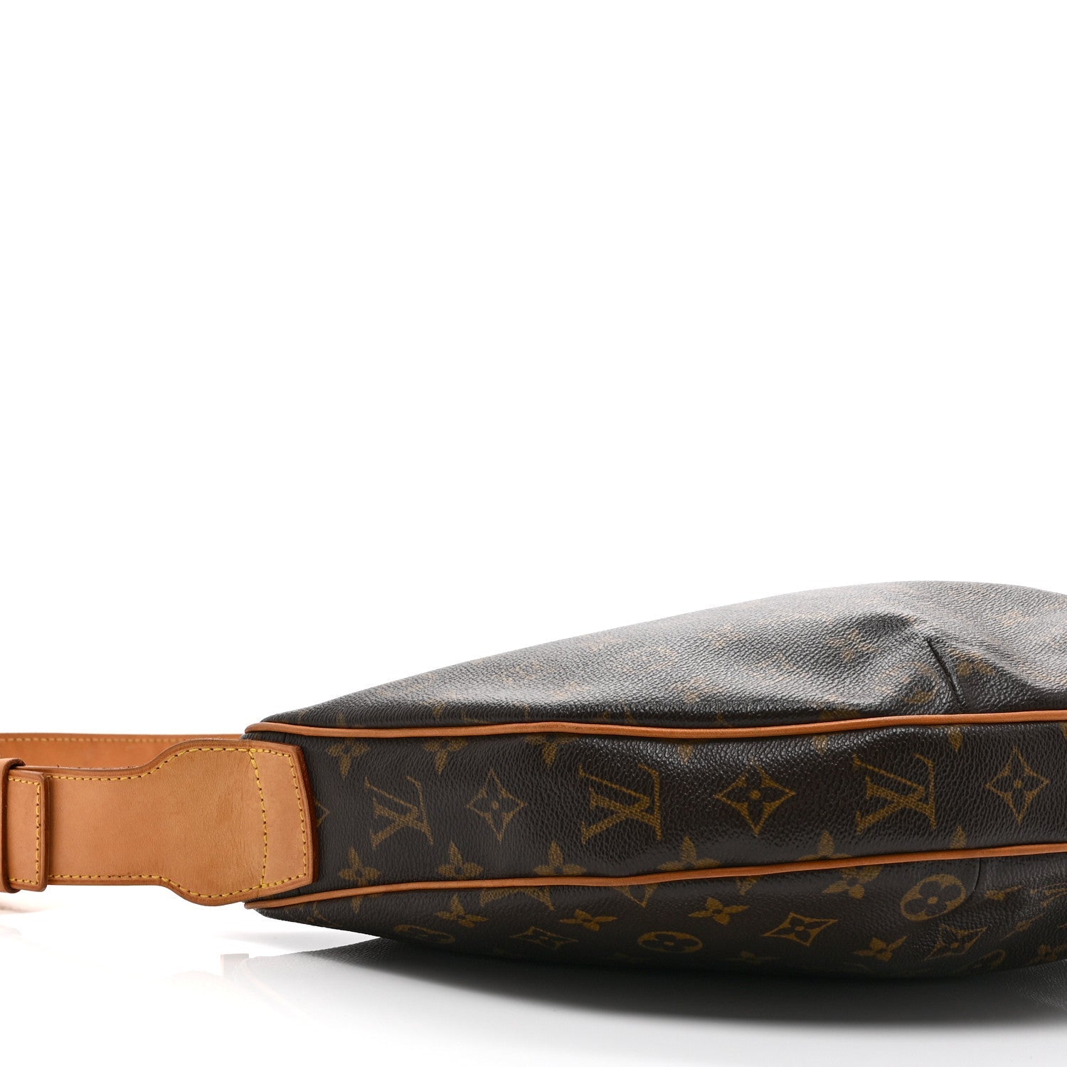 Monogram Croissant GM