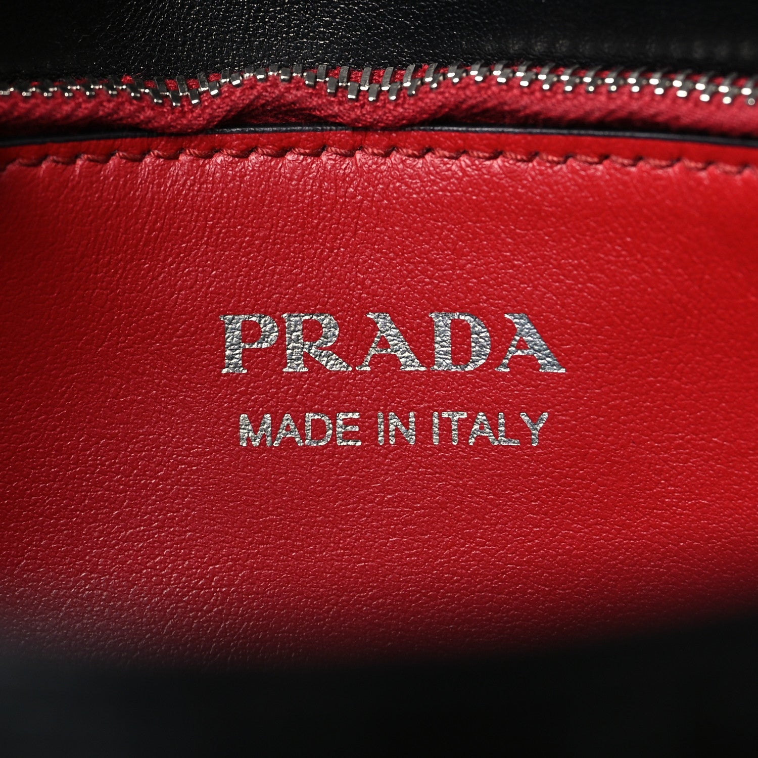 Soft Calfskin Impunture Diagramme Large Chain Flap Shoulder Bag Black