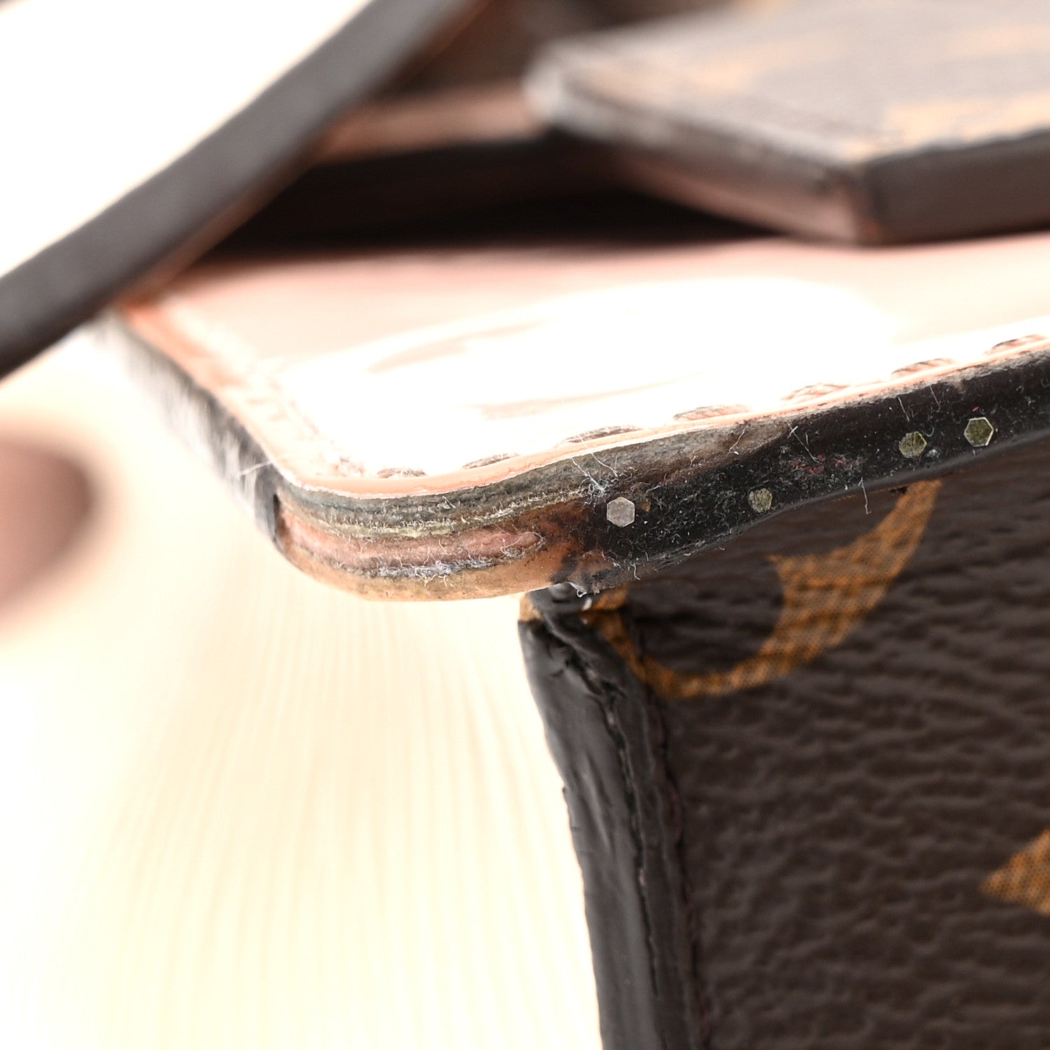 Vernis Epi Monogram Spring Street Rose Ballerine