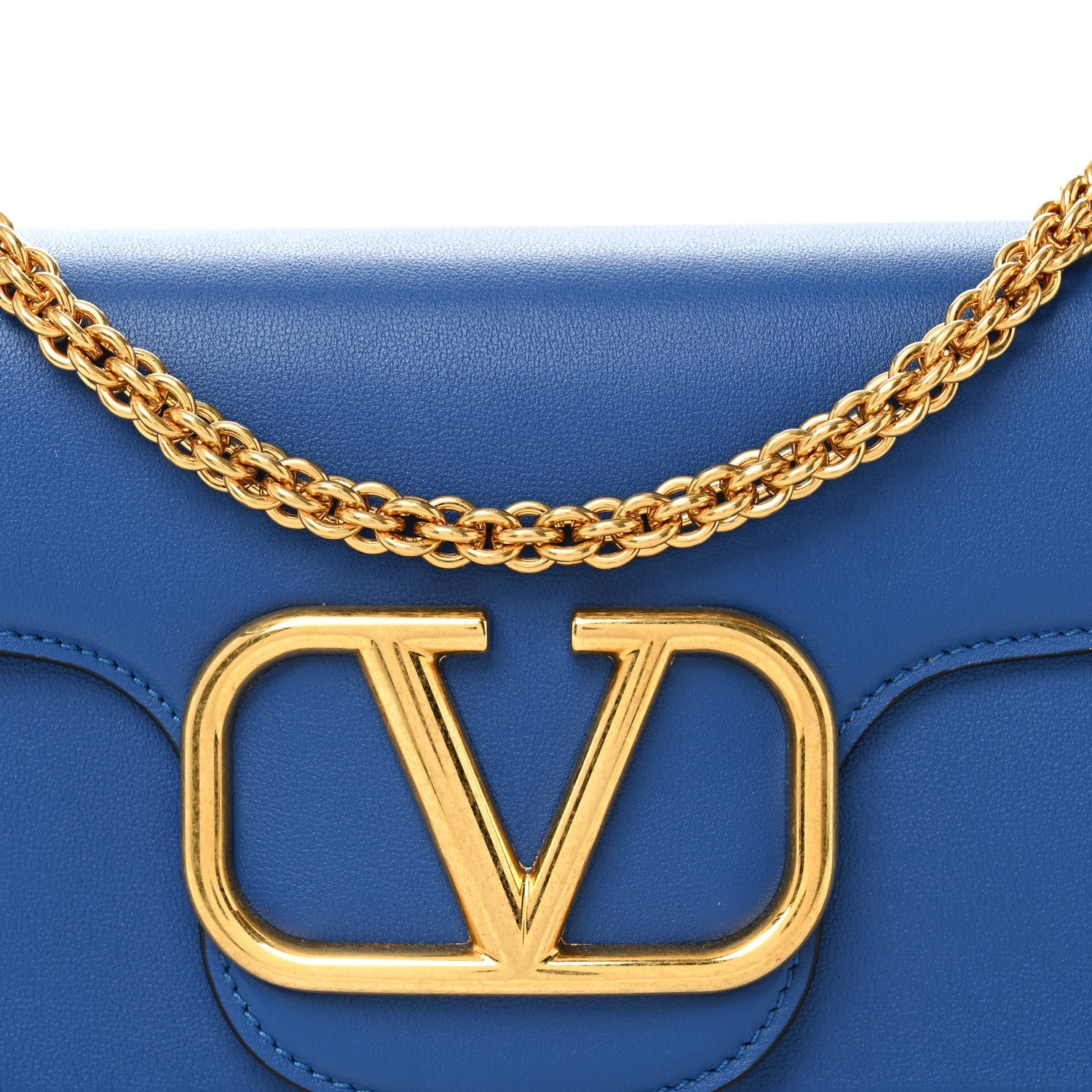 Calfskin Vlogo Loco Shoulder Bag Riverside Blue