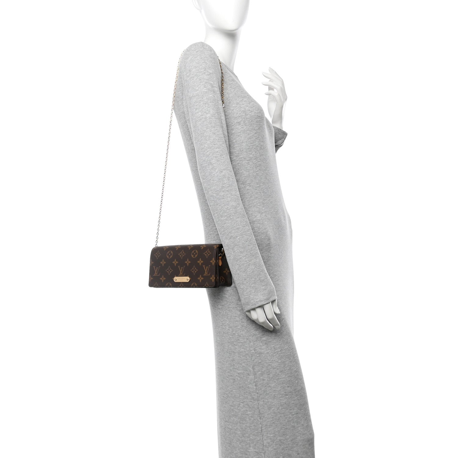 Monogram Lily Wallet On Chain