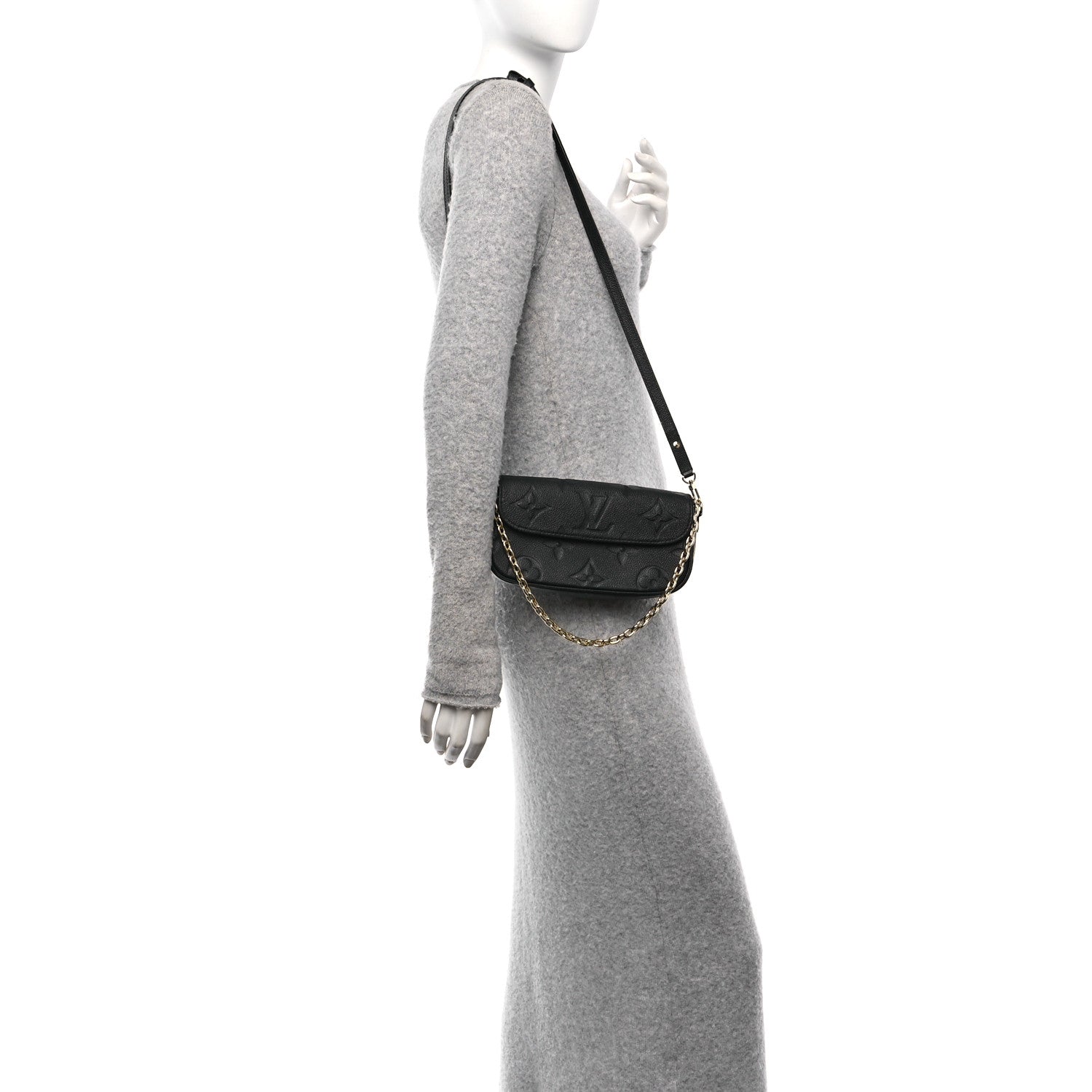 Empreinte Monogram Giant Ivy Wallet On Chain Black