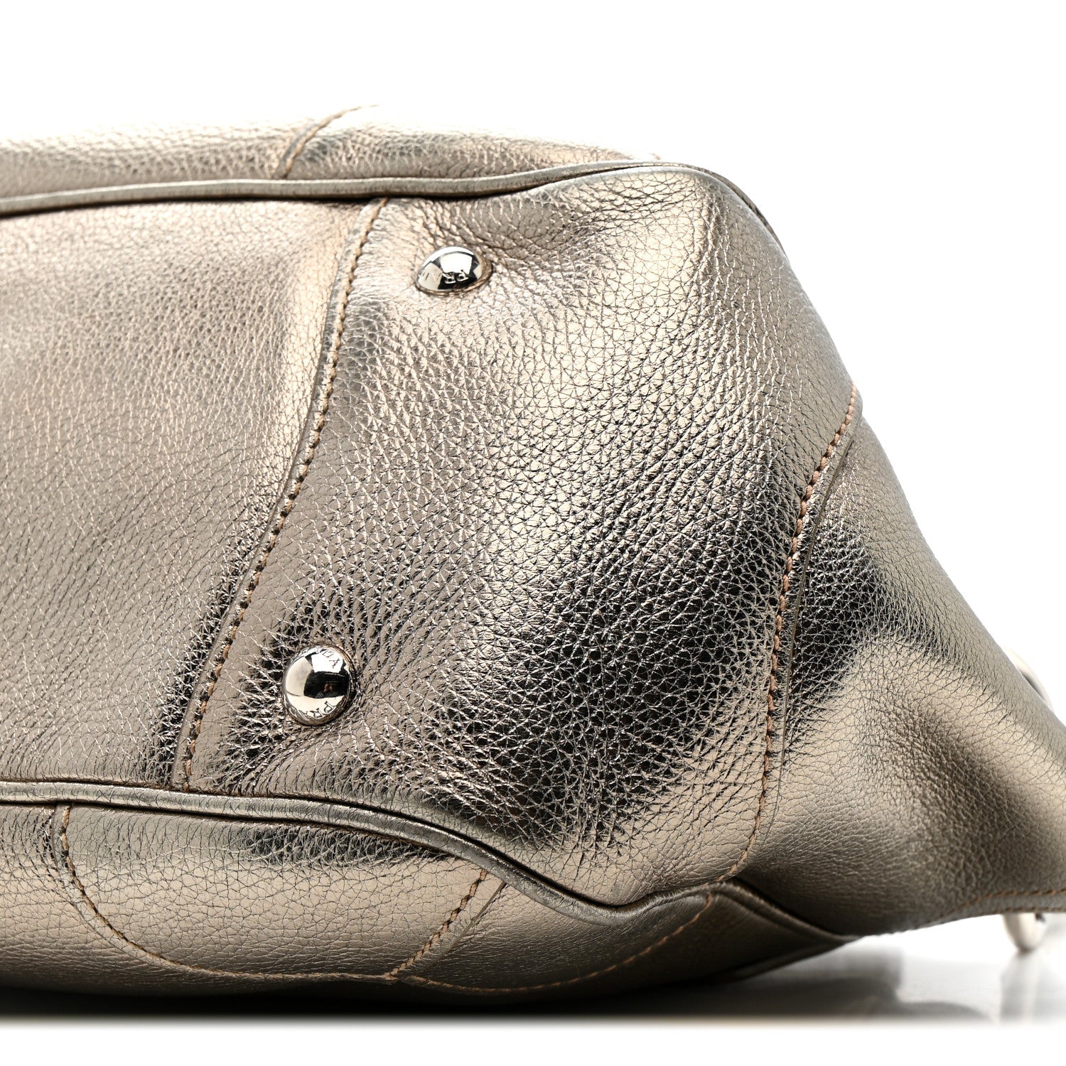 Metallic Vitello Daino Pushlock Shoulder Bag Peltro