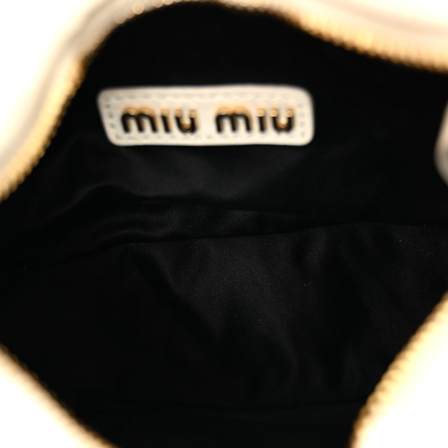 Nappa Matelasse Mini Wander Hobo White