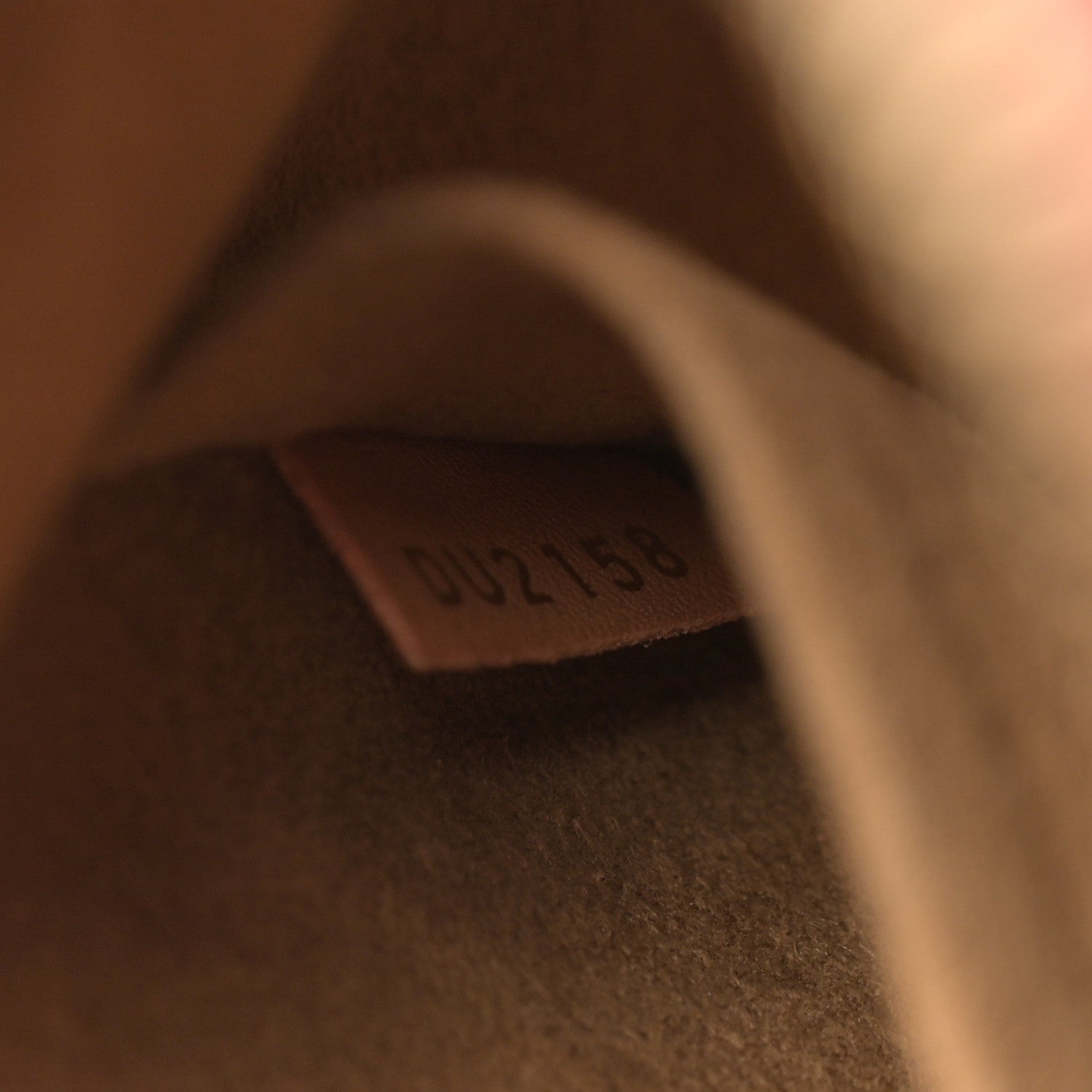 Monogram Boite Chapeau Souple MM