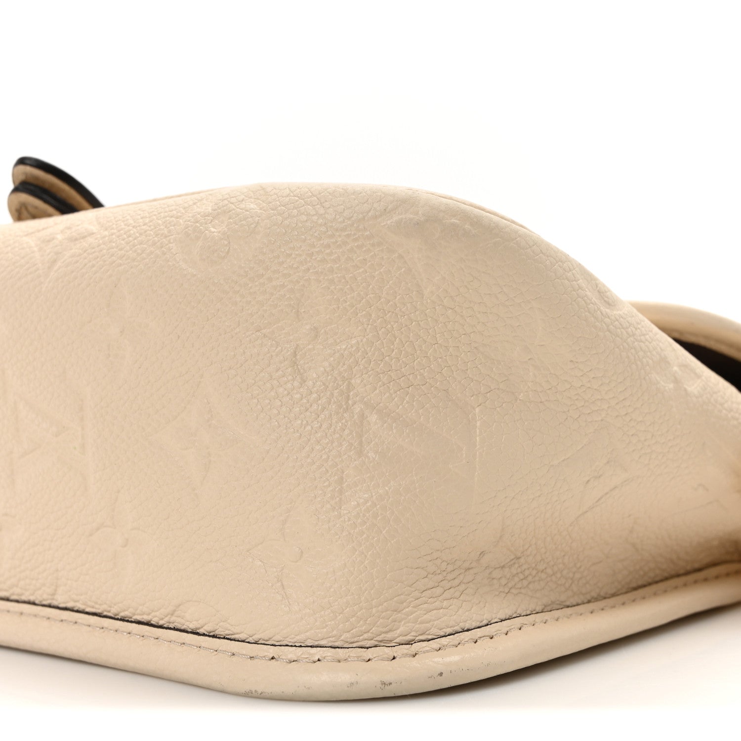 Empreinte Monogram Giant Diane Cream