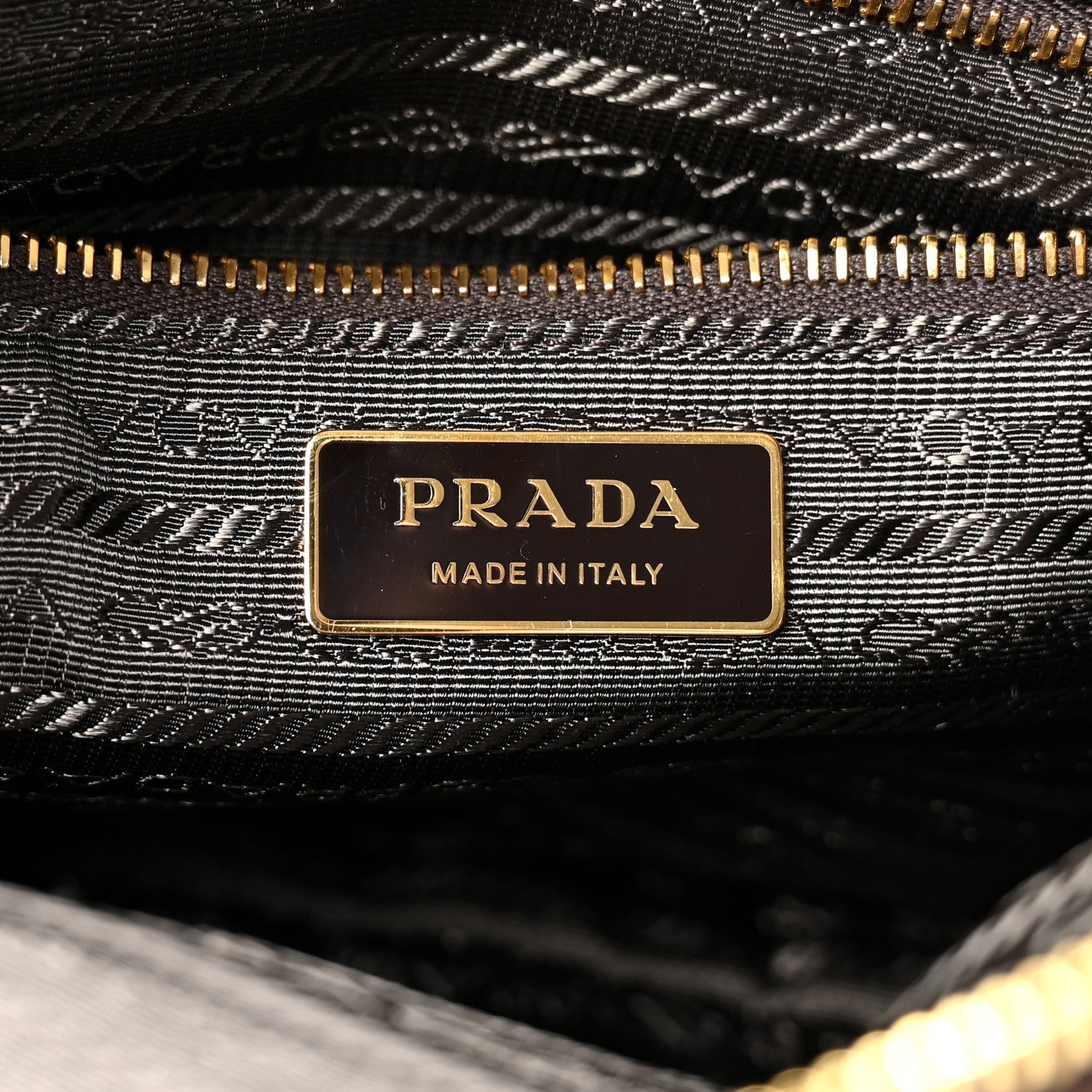 Nappa Large Explore Shoulder Bag Sienna