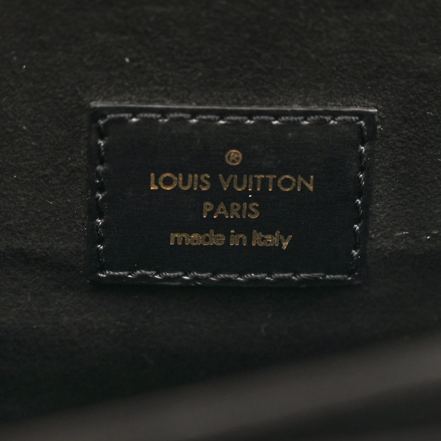 Reverse Monogram Pochette Metis