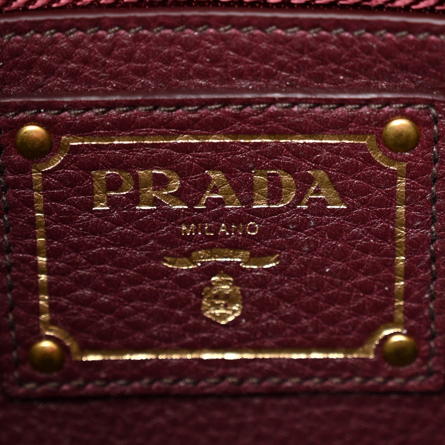 Vitello Daino Tote Granato