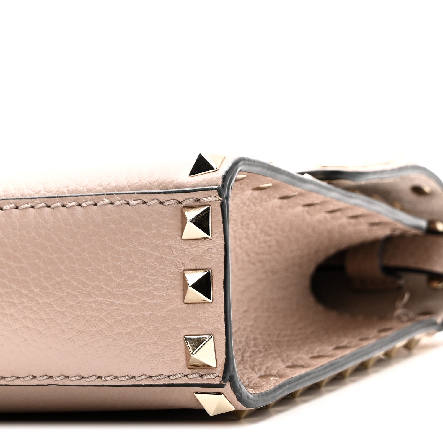 Pebbled Calfskin Medium Rockstud Flip Lock Crossbody Bag Poudre