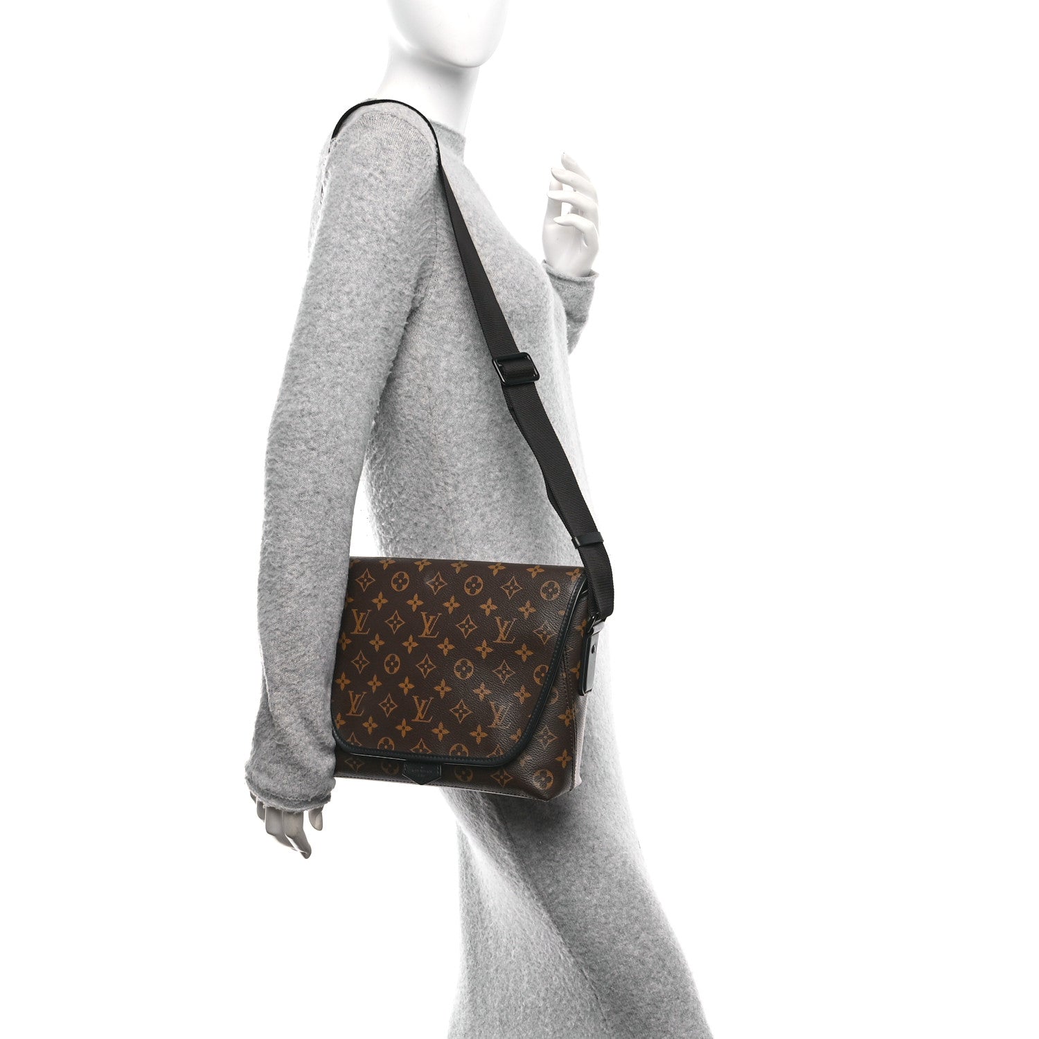 Monogram Macassar Magnetic Messenger