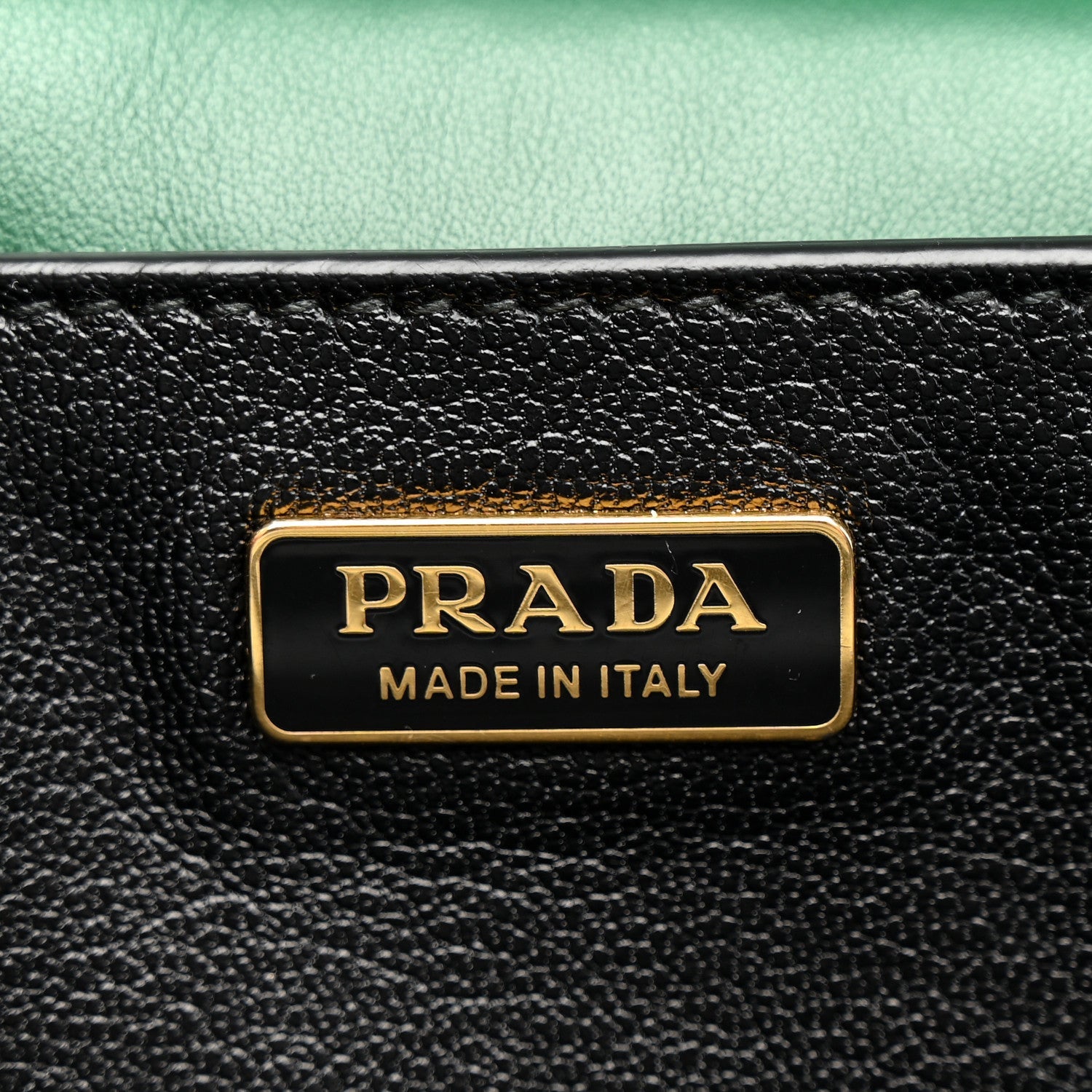 City Calf Saffiano Cahier Bag Biliardo Black